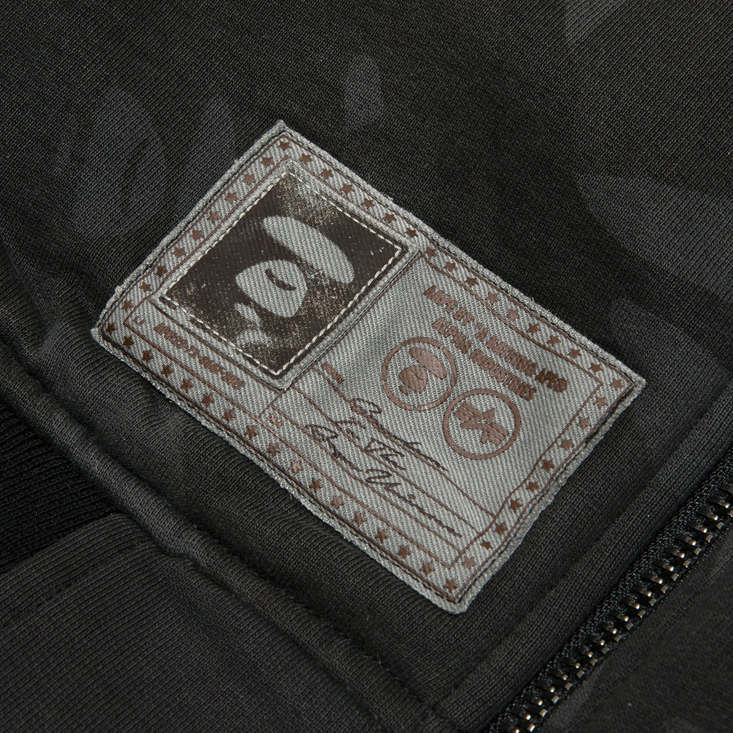 AAPE X ALPHA INDUSTRIES MOONFACE LOGO HOODED BOMBER JACKET