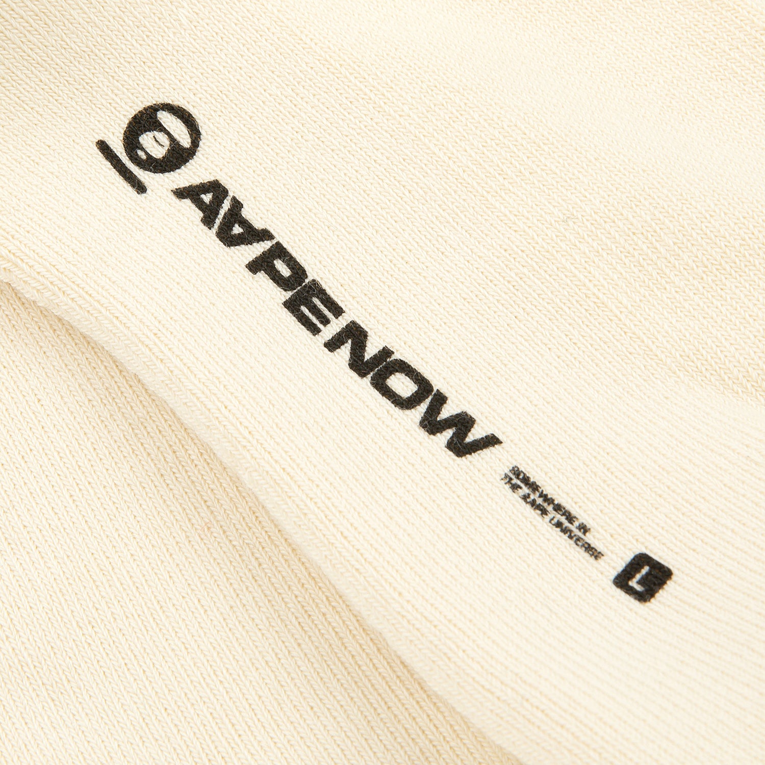 AAPSOM5135XXO/AAPENOW MOONFACE LOGO CREW SOCKS