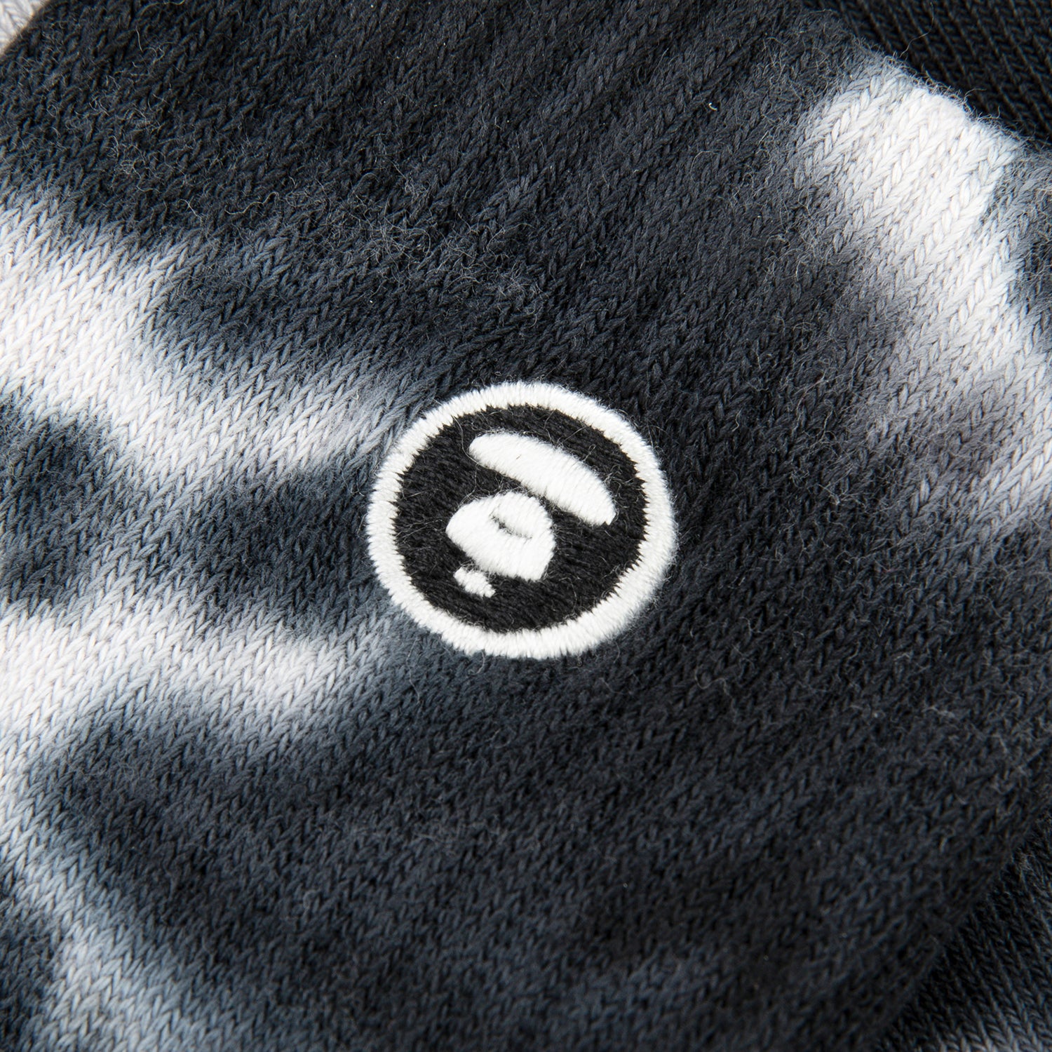 AAPSOM5190XXO/AAPENOW MOONFACE LOGO TIE-DYE CREW SOCKS