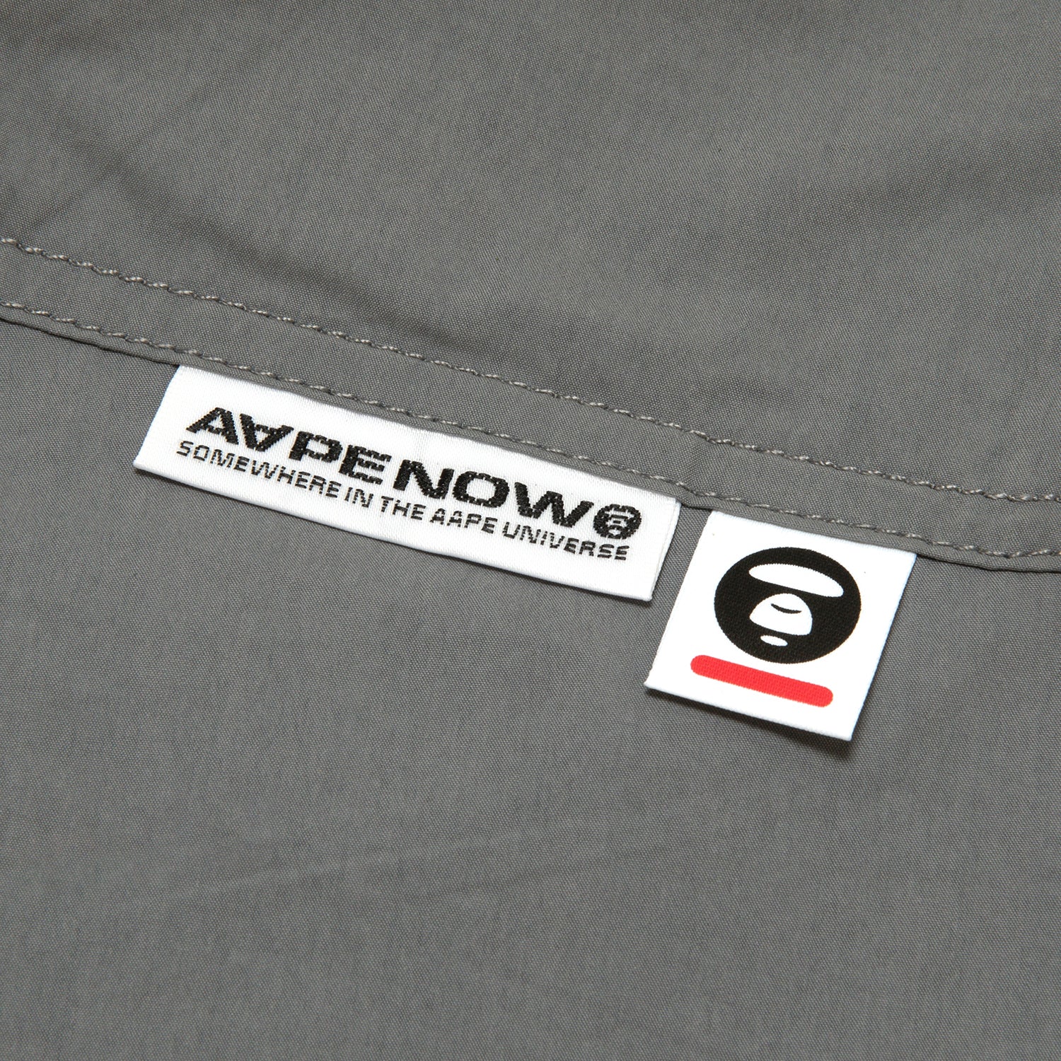 AAPSPMB673XXO/AAPENOW MOONFACE LOGO SHORTS