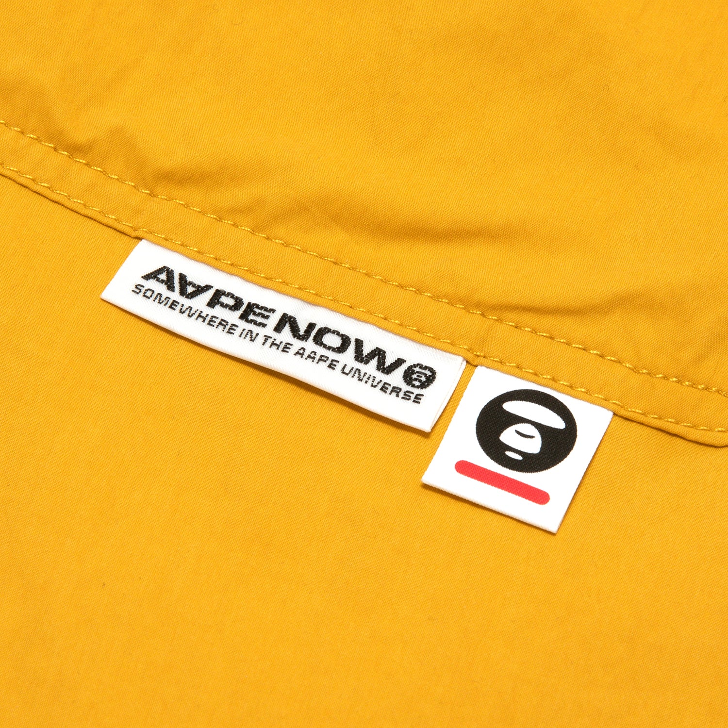 AAPSPMB673XXO/AAPENOW MOONFACE LOGO SHORTS