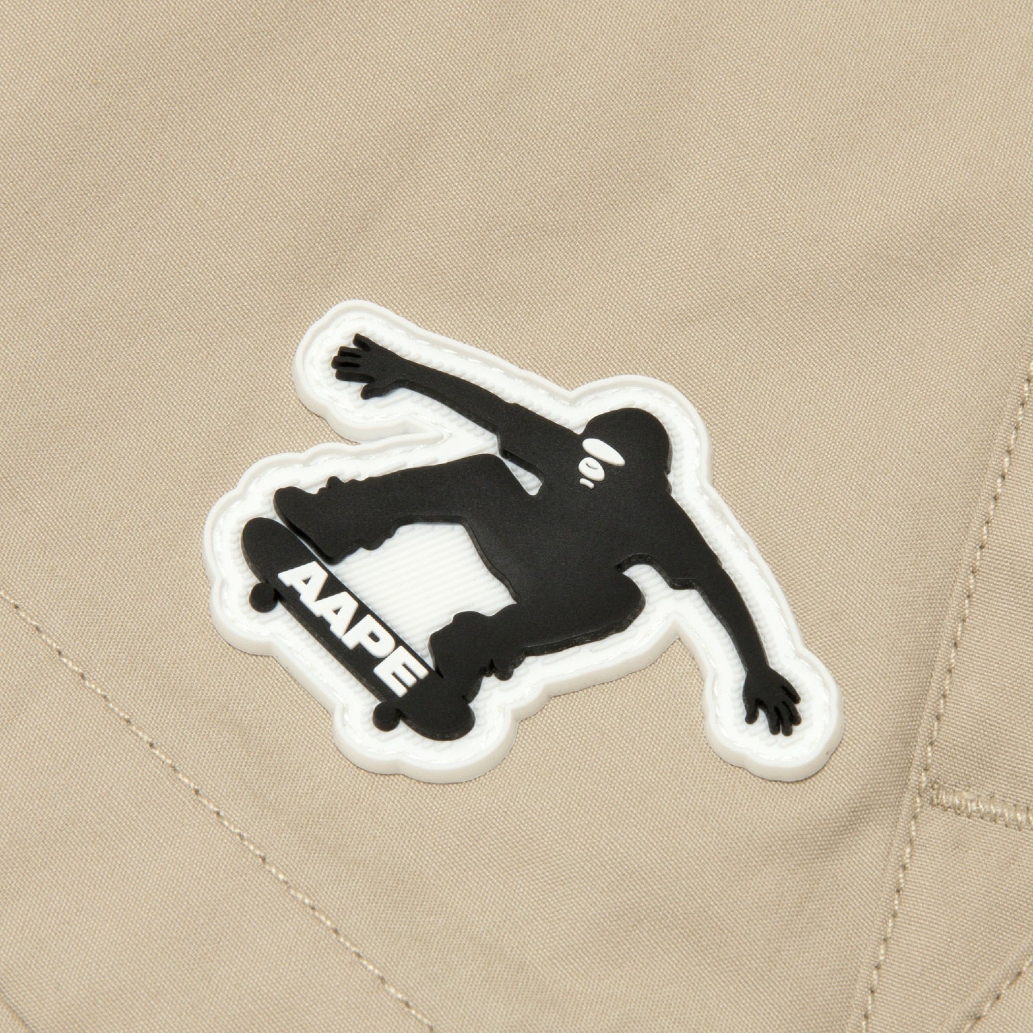 MOONFACE LOGO CARGO SHORTS