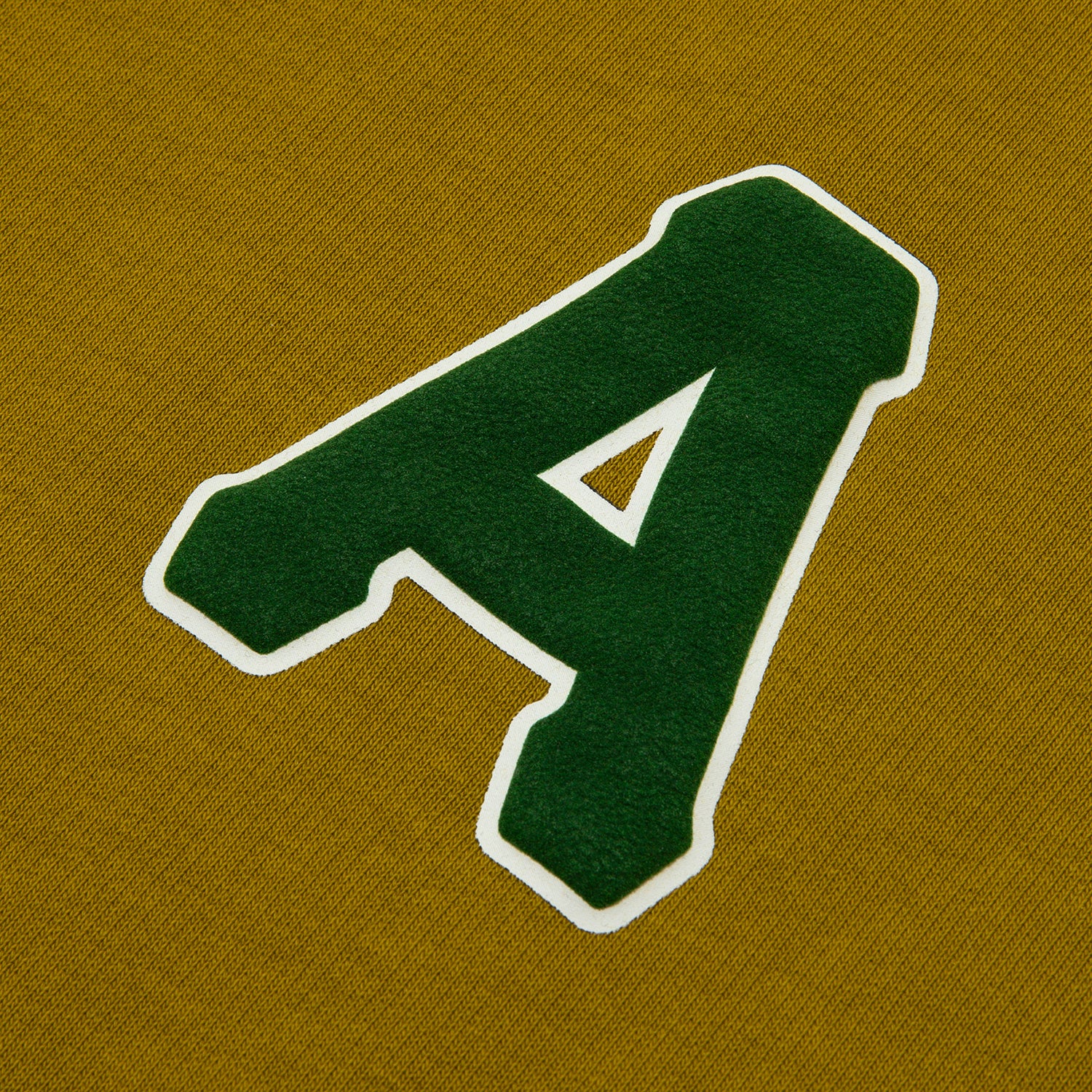 LETTER LOGO CREW NECK SWEATSHIRT