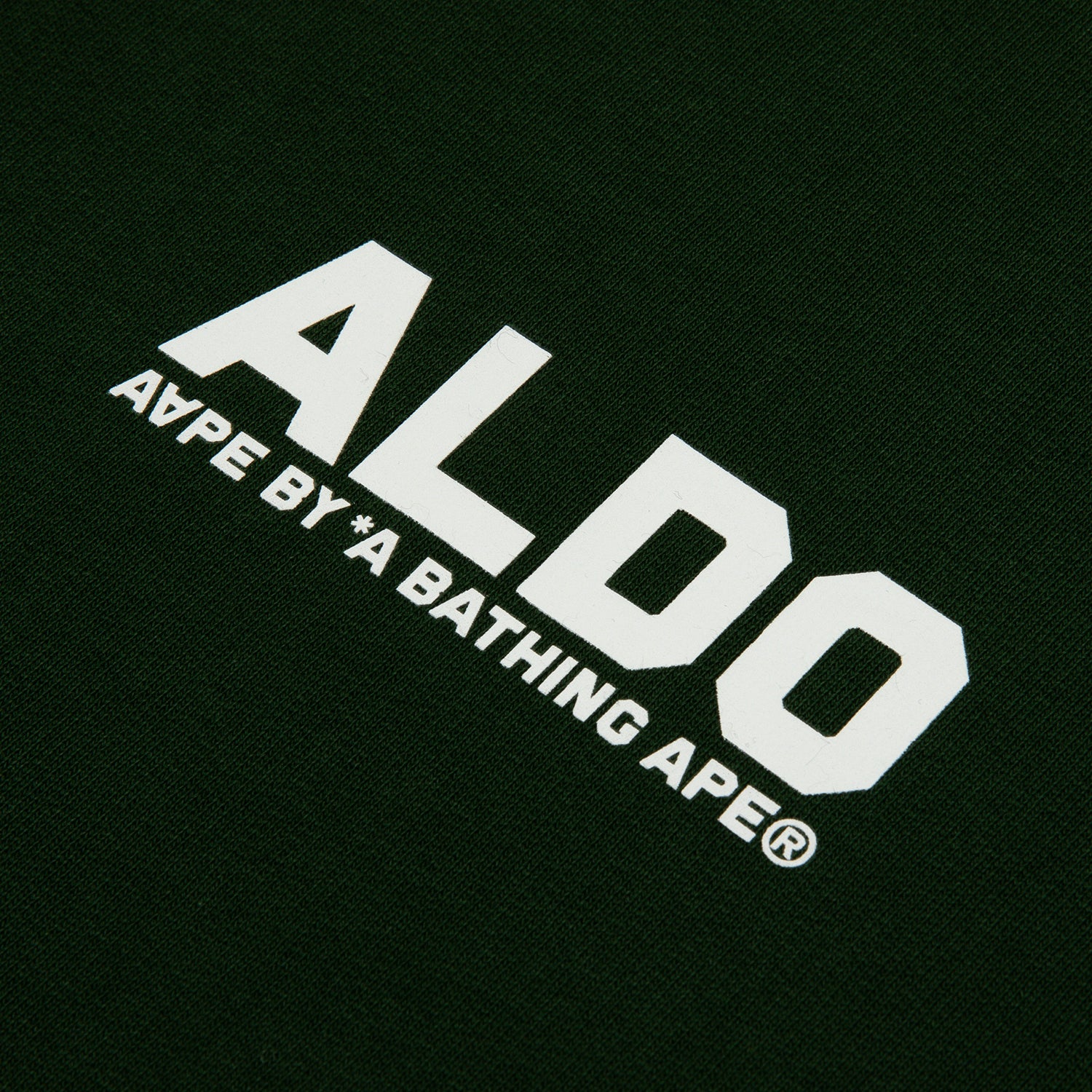 AAPER MOONFACE LOGO CREW NECK SWEATSHIRT