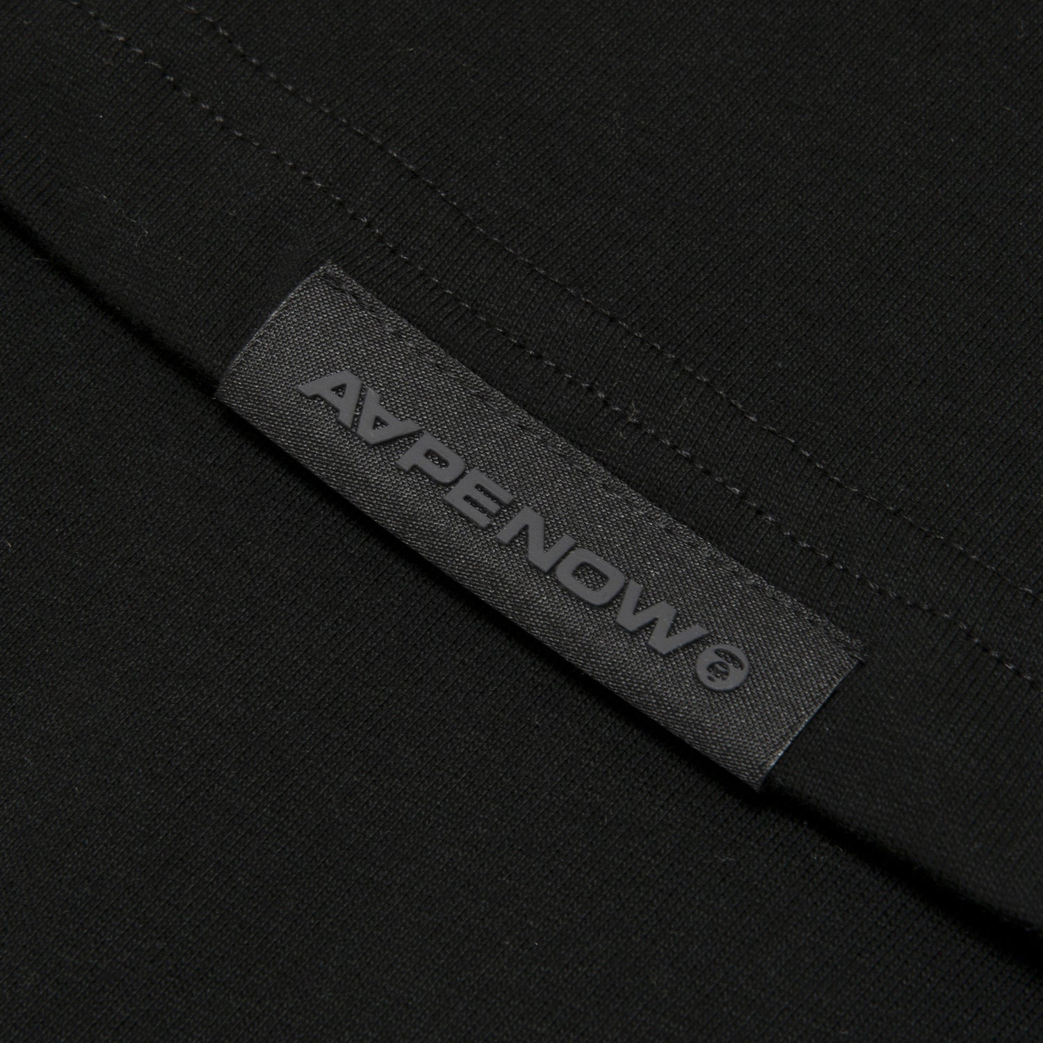 AAPTEM1417XXO/MOONFACE HEART PATCH TEE