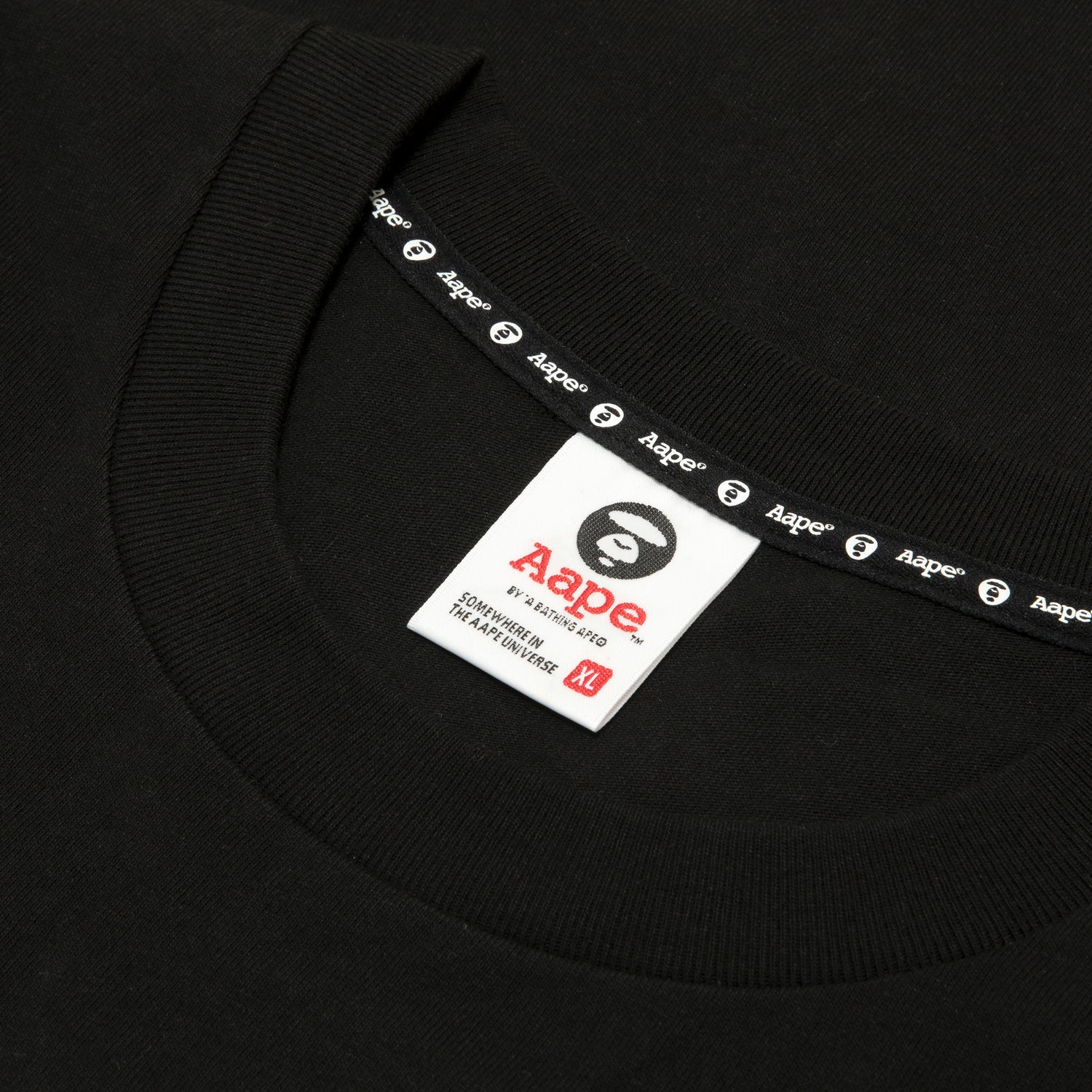 MOONFACE GRAPHIC TEE