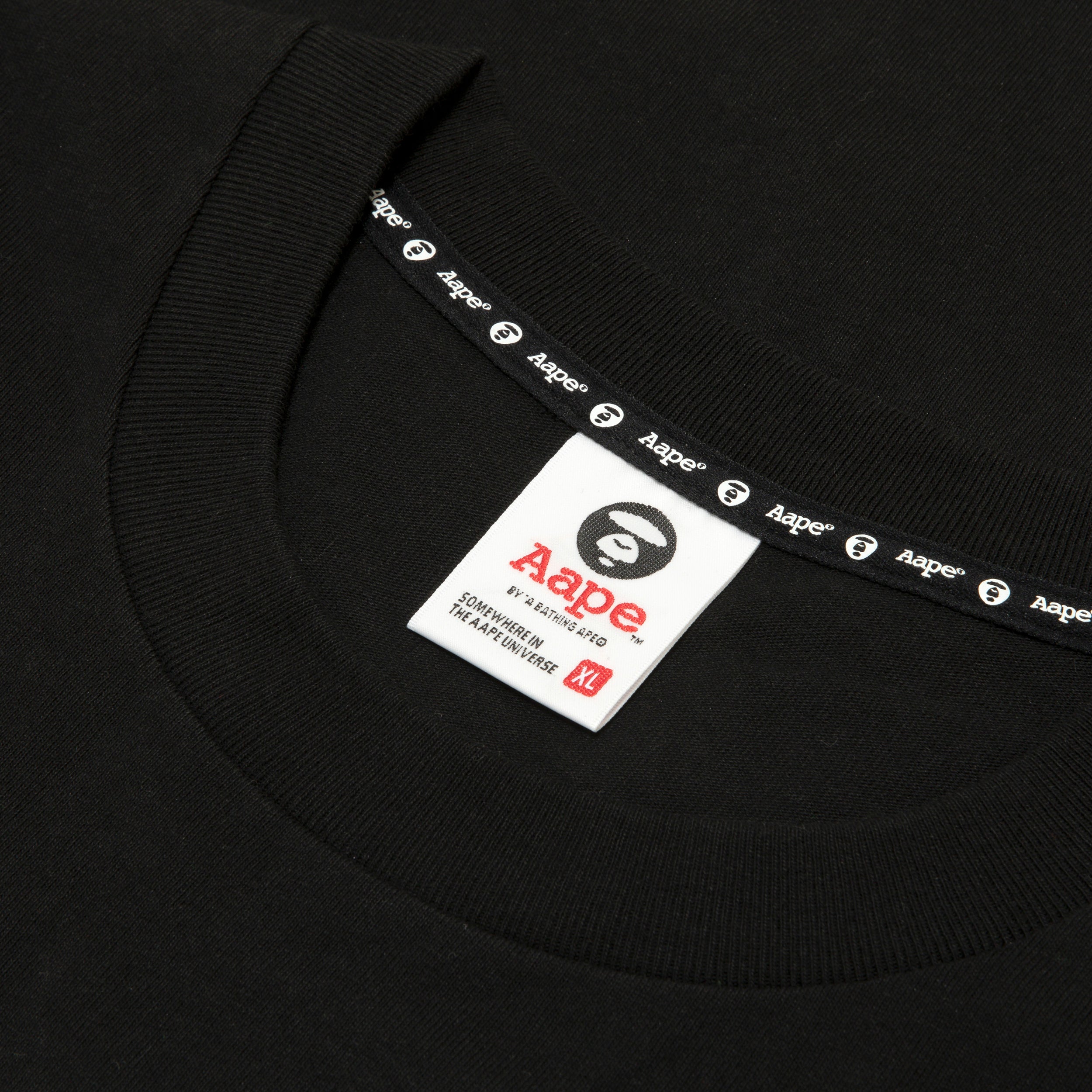 MOONFACE GRAPHIC TEE