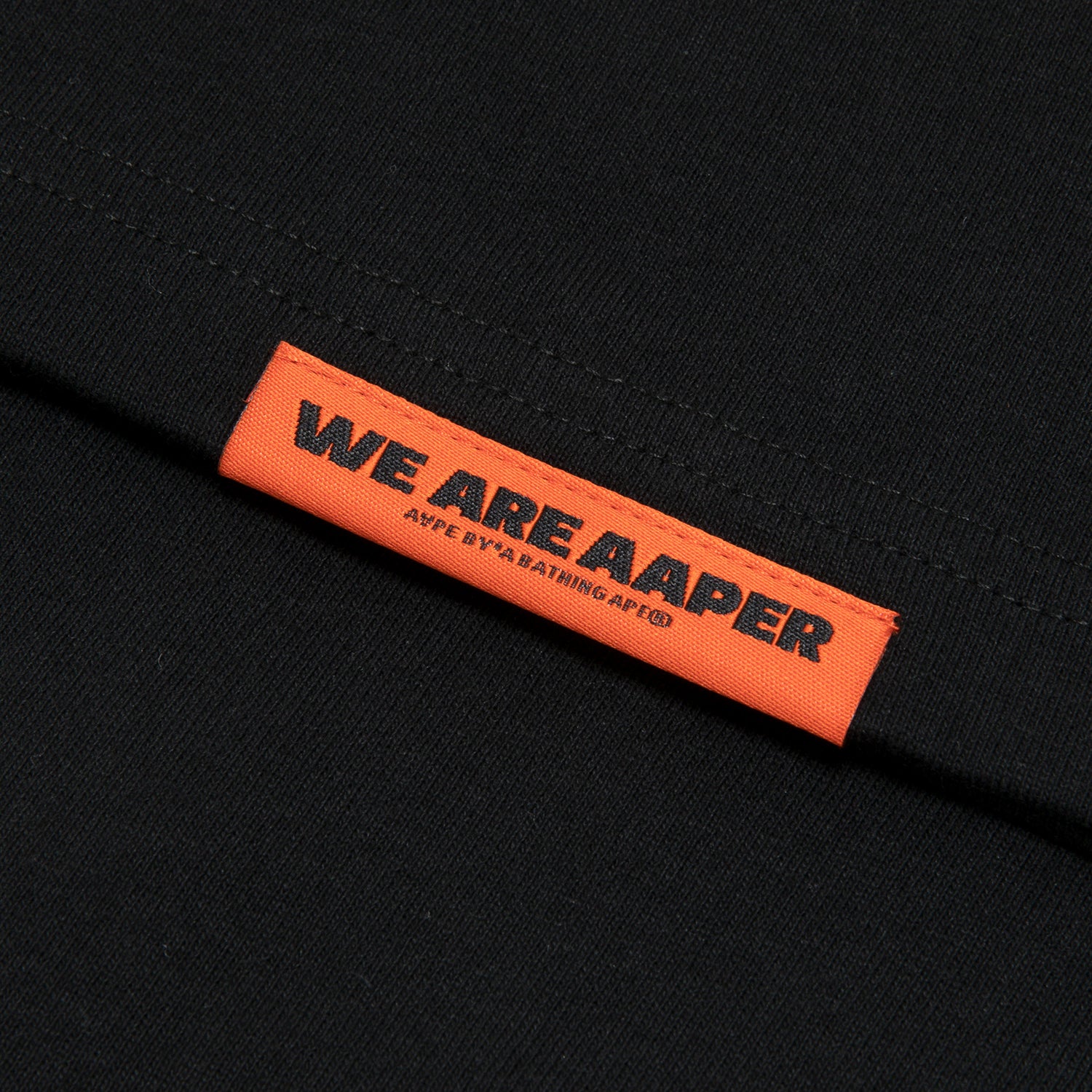 AAPER GRAPHIC-PRINT SHORT SLEEVE TEE