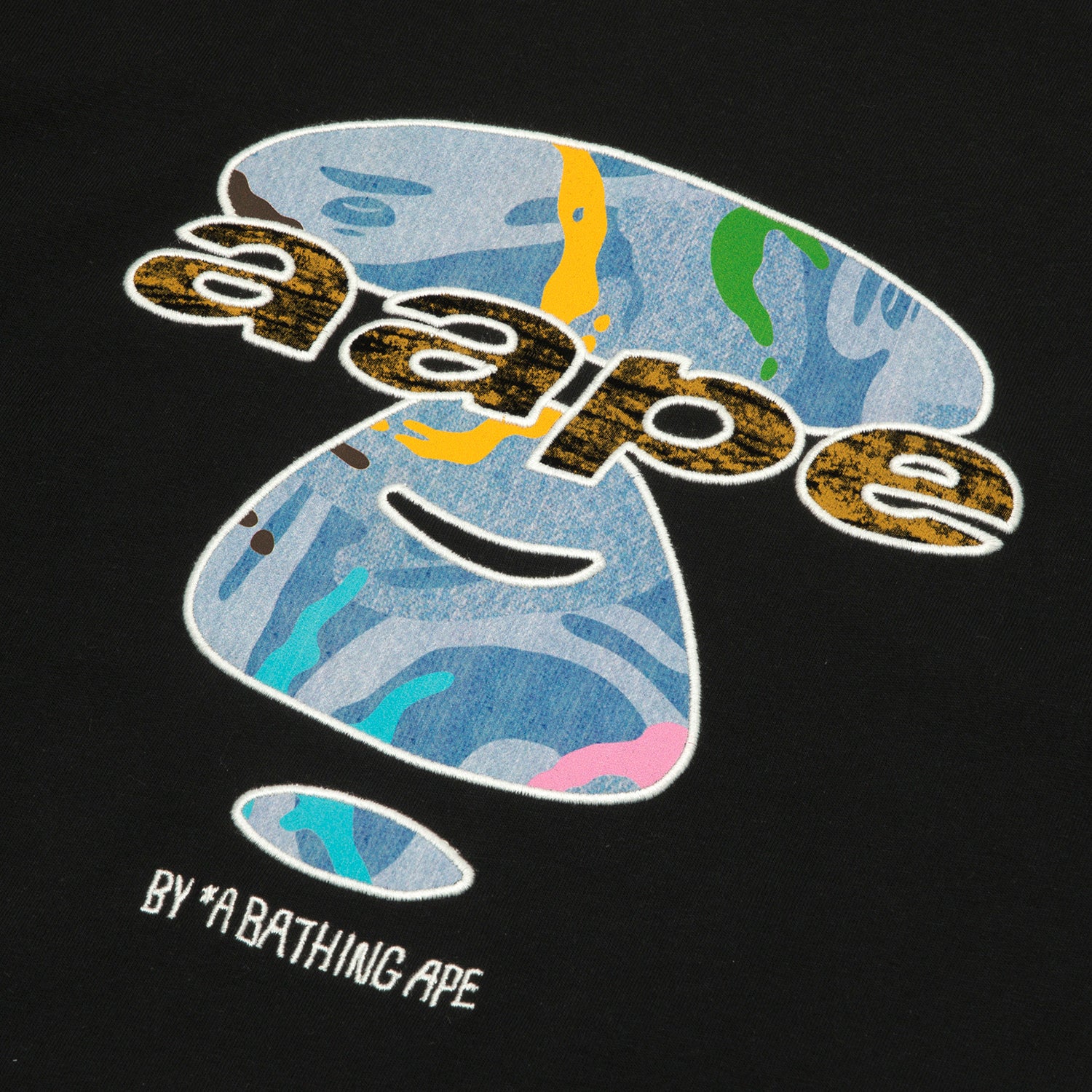 AAPTEM1628XXO/AAPEUNVS CAMO MOONFACE LOGO SHORT SLEEVE TEE