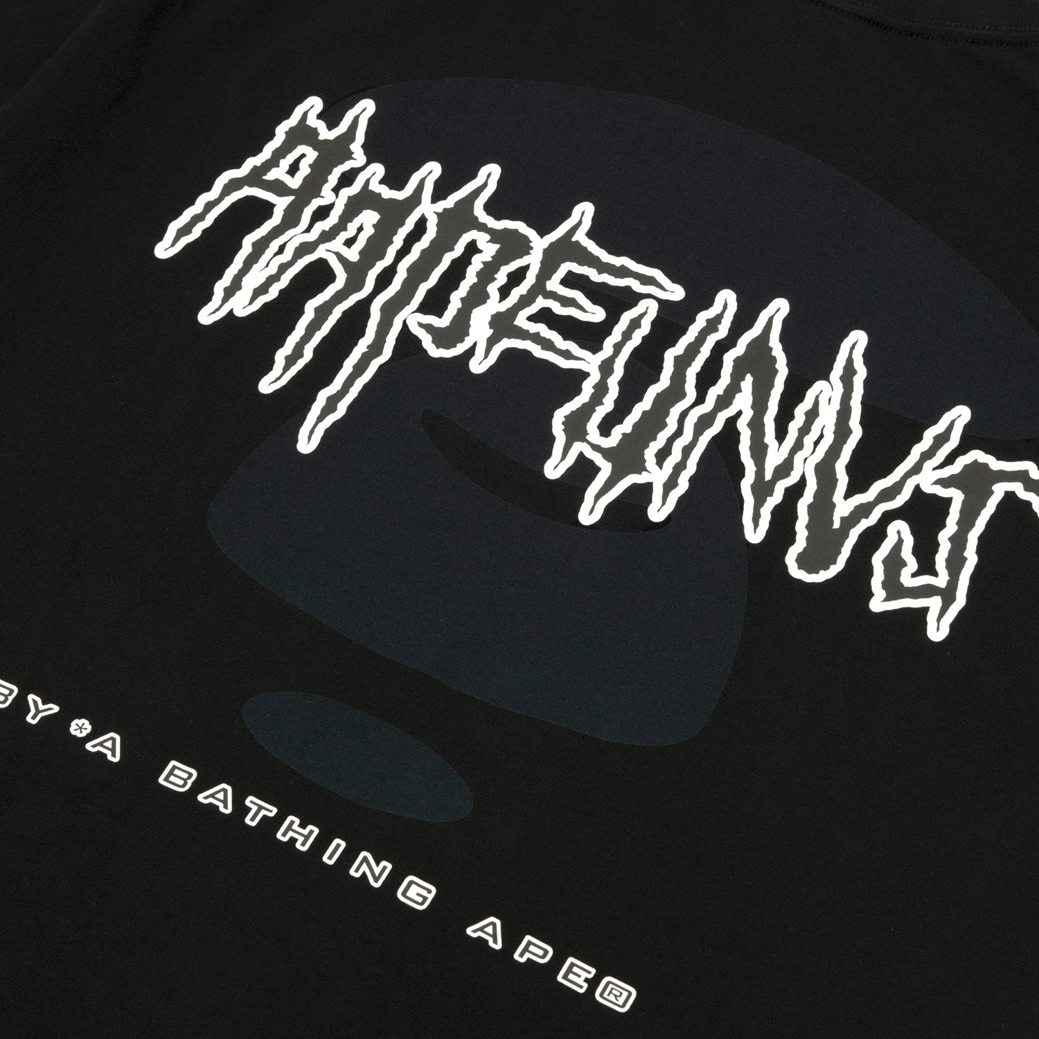 AAPEUNVS MOONFACE TEE