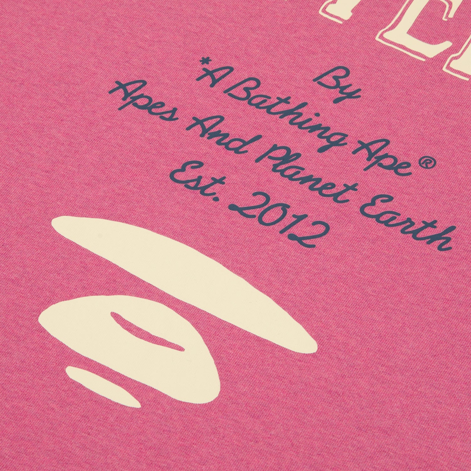 AAPEUNVS MOONFACE GRAPHIC TEE