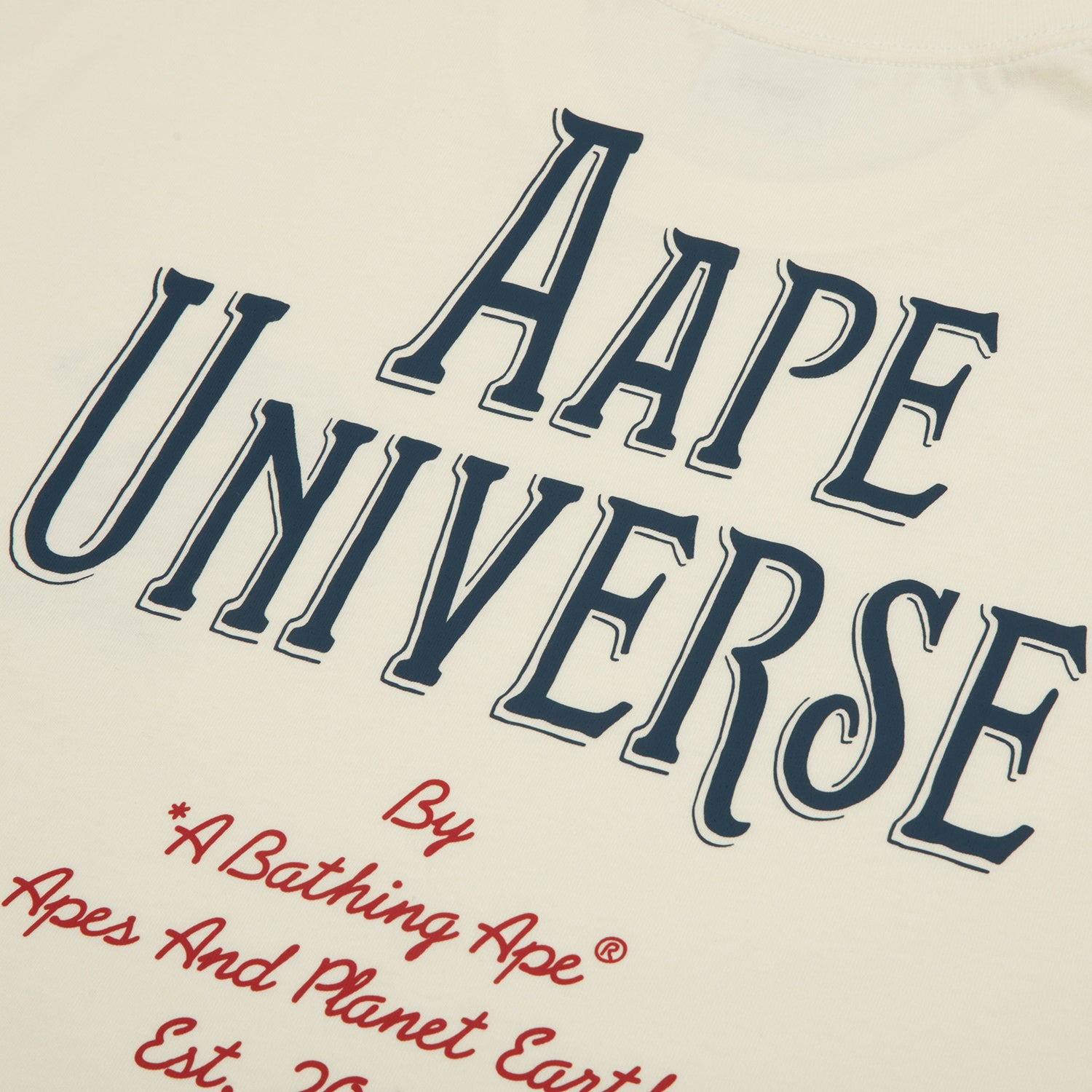 AAPEUNVS MOONFACE GRAPHIC TEE