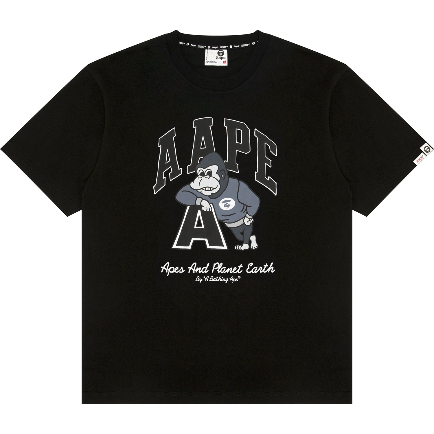 GRAPHIC TEE