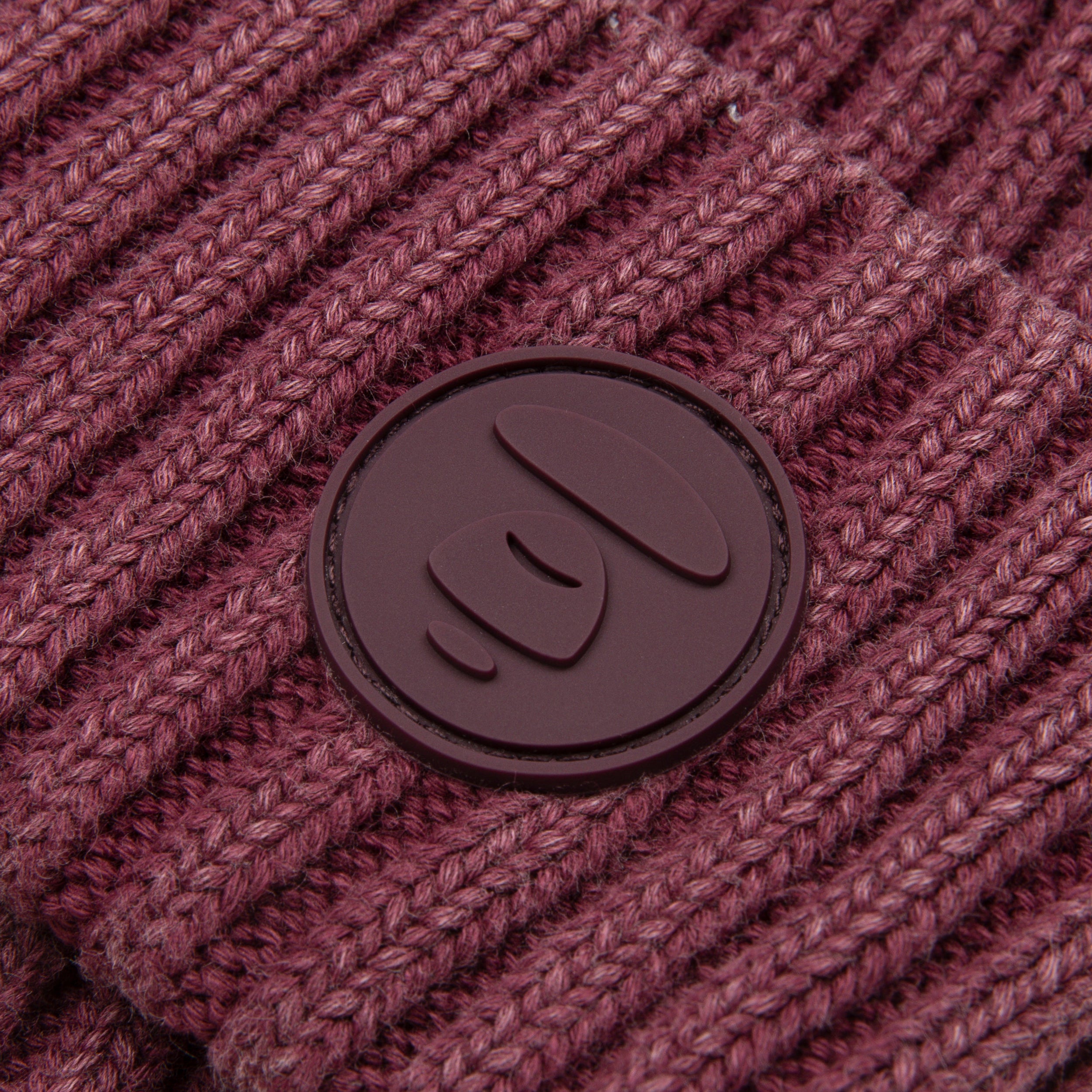 MOONFACE PATCH KNIT BEANIE