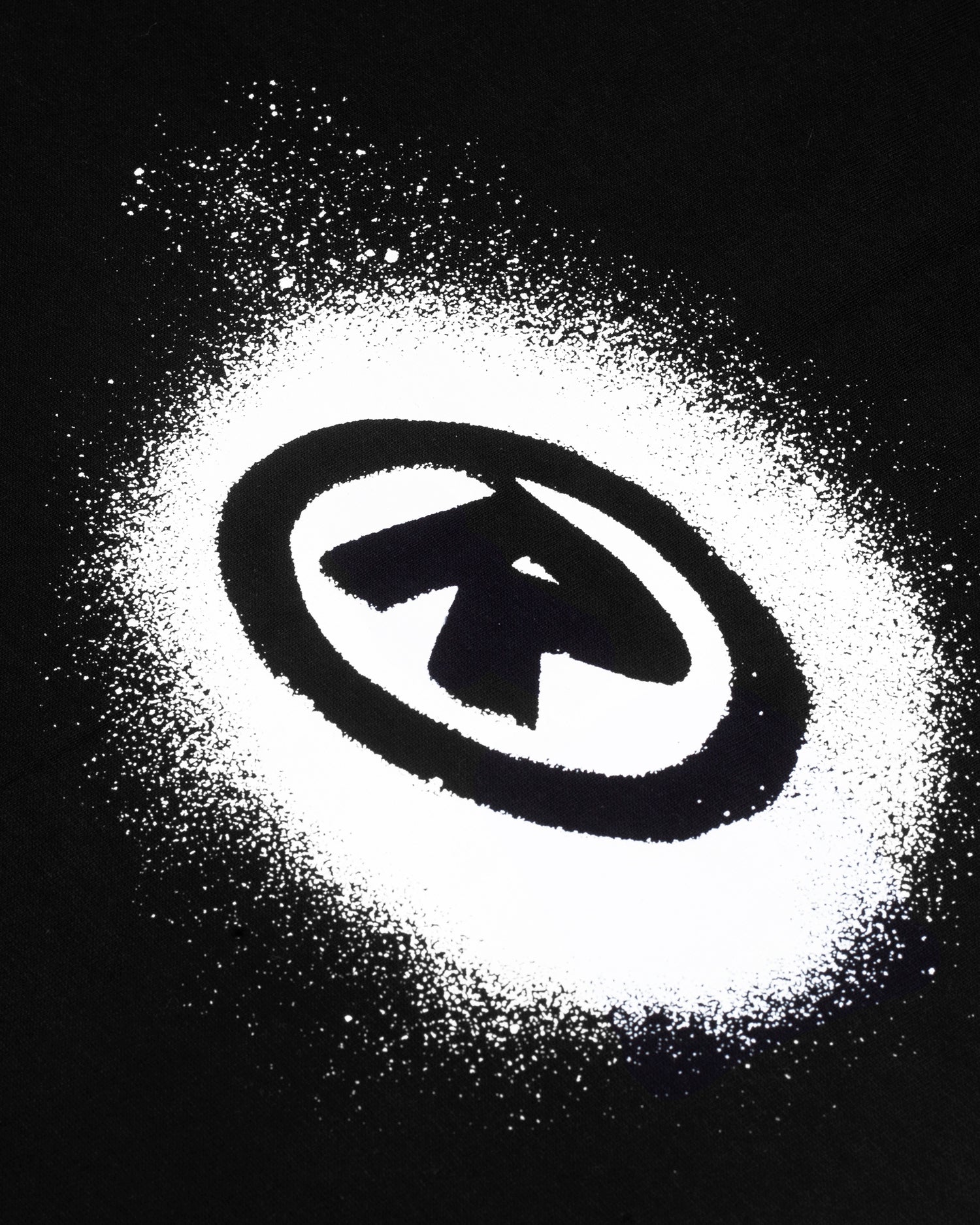 AAPLTM0797XXH/AAPE LONG TEE