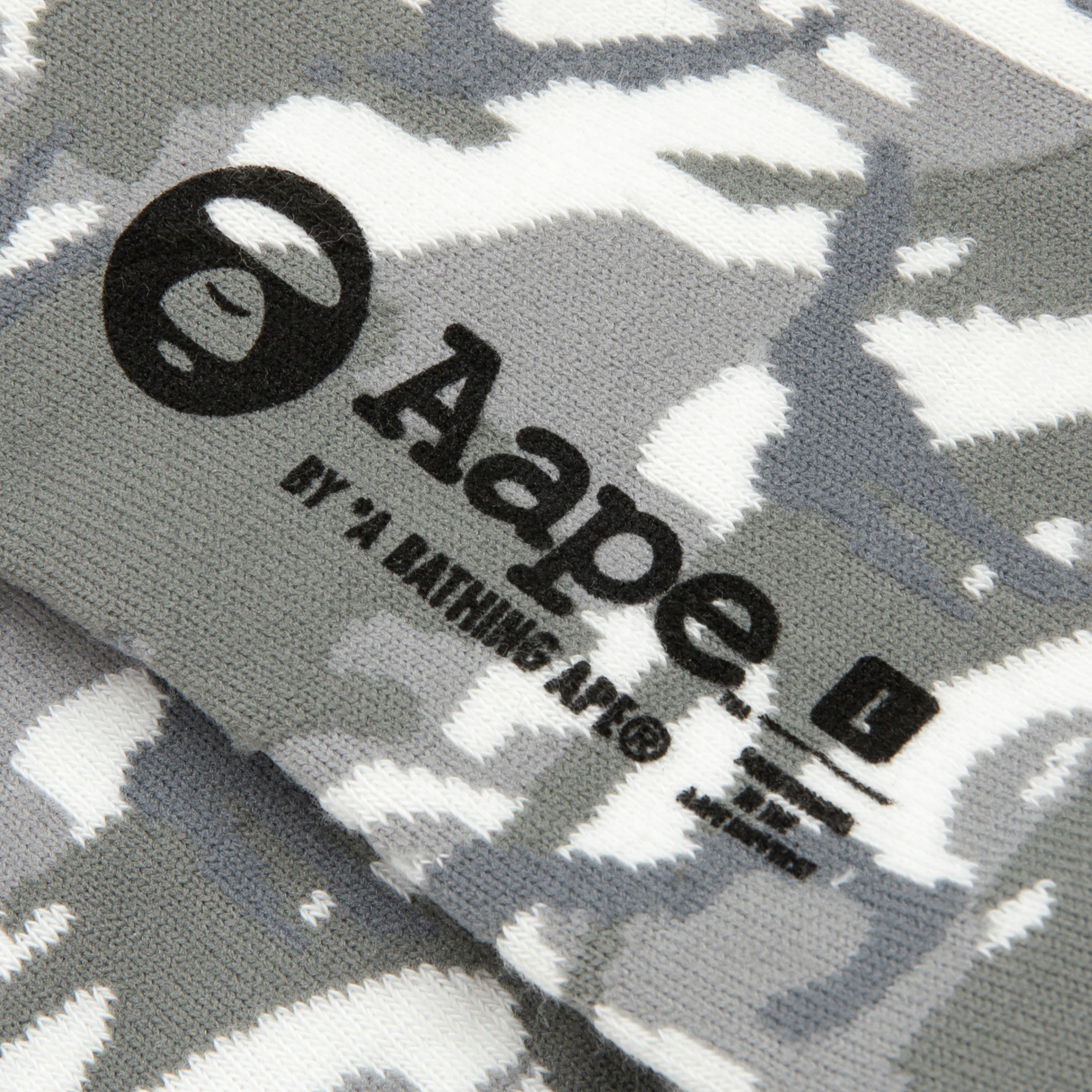 MOONFACE EMBROIDERED CAMO CREW SOCKS