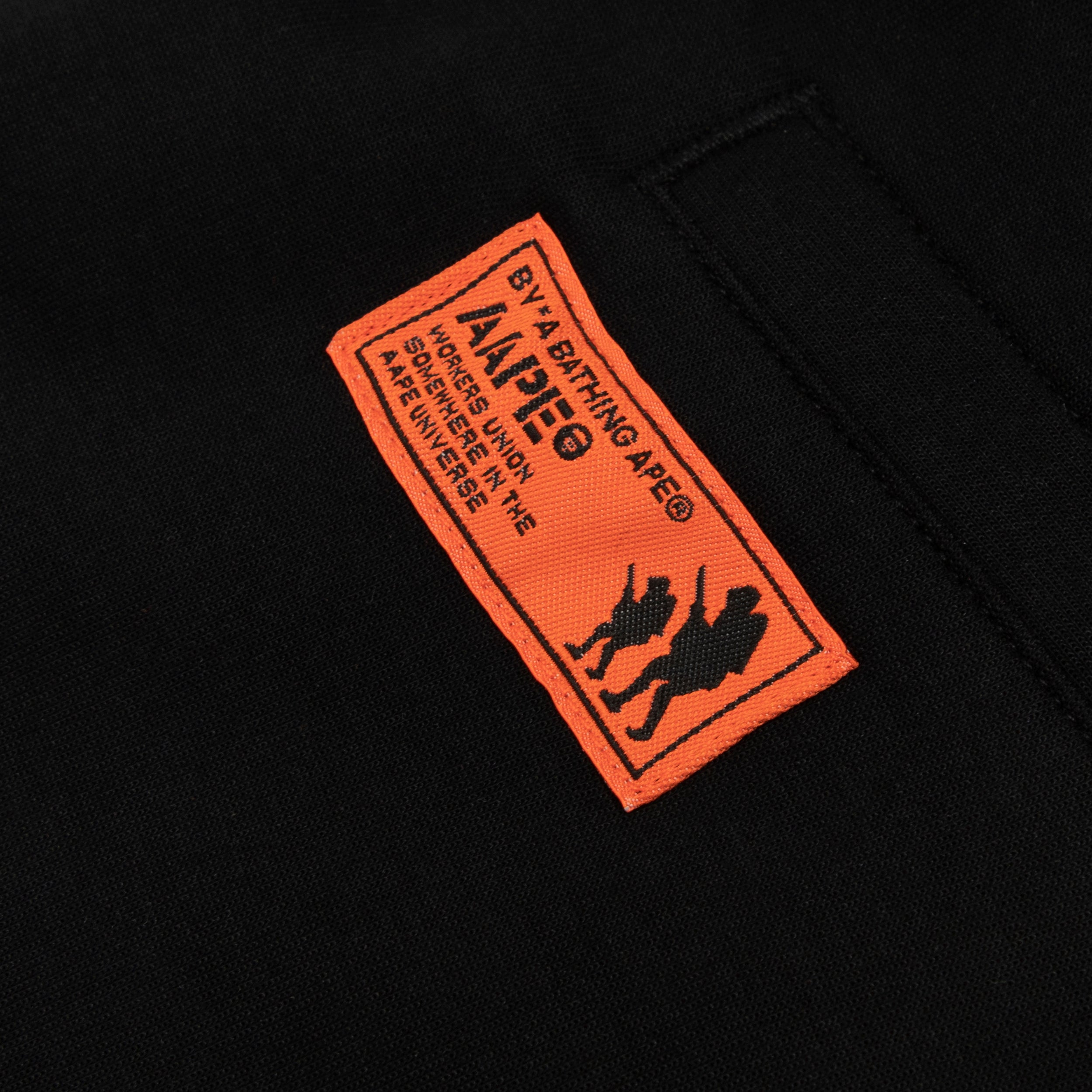 AAPE LOGO CARGO SWEAT SHORTS