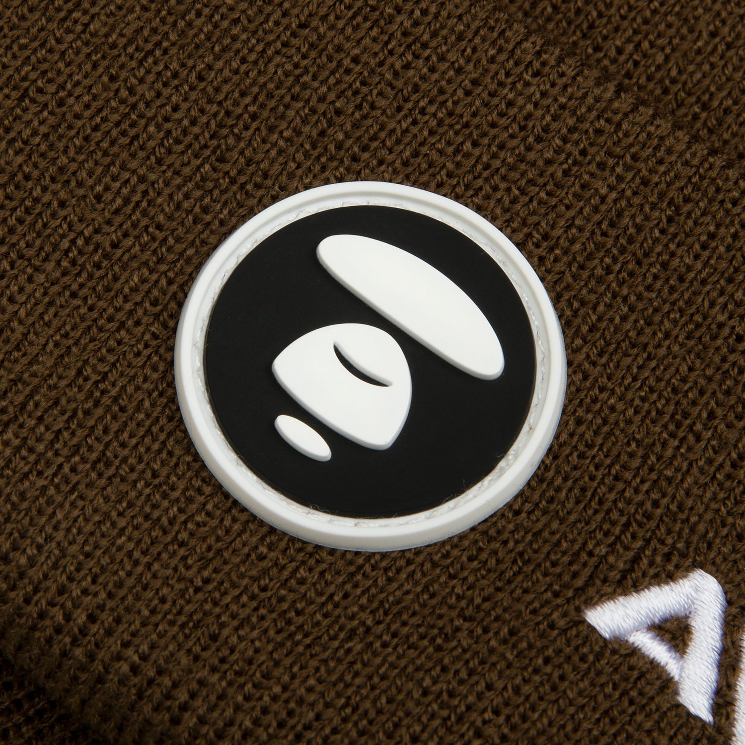 AAPENOW MOONFACE LOGO BEANIE