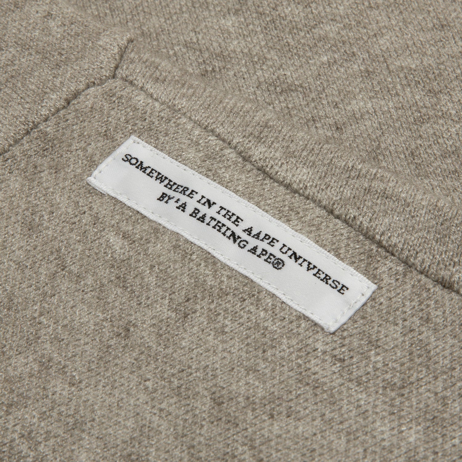 MOONFACE LOGO BASIC KNIT SWEATSHIRT