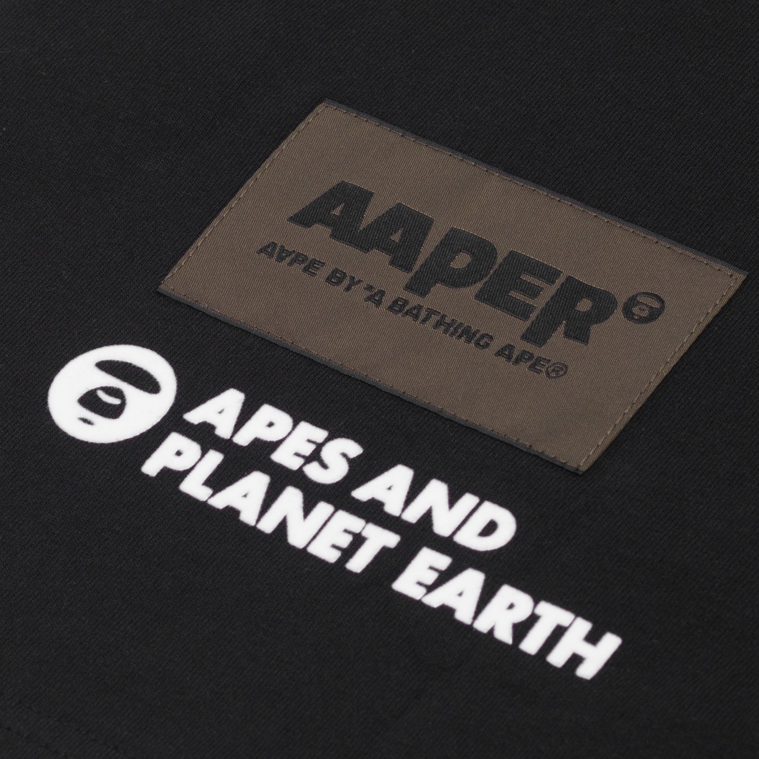 AAPER GRAPHIC LONG-SLEEVE TEE