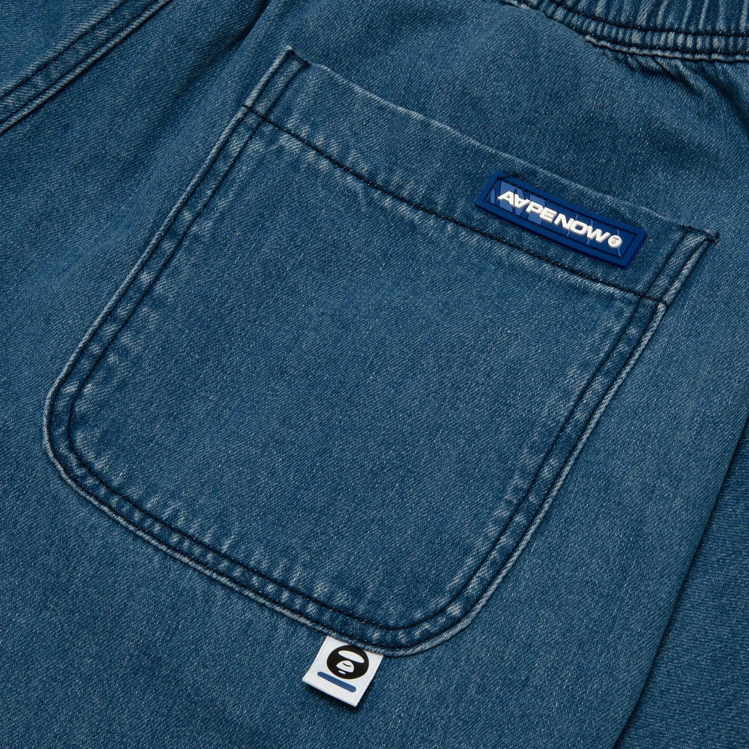 AAPENOW MOONFACE LOGO JEANS