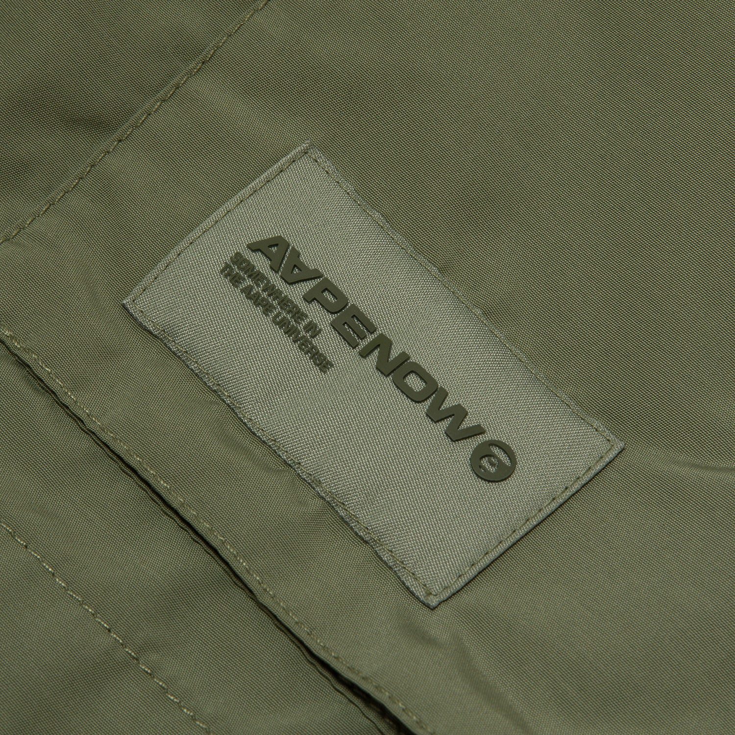 MOONFACE PATCH CARGO SHORTS