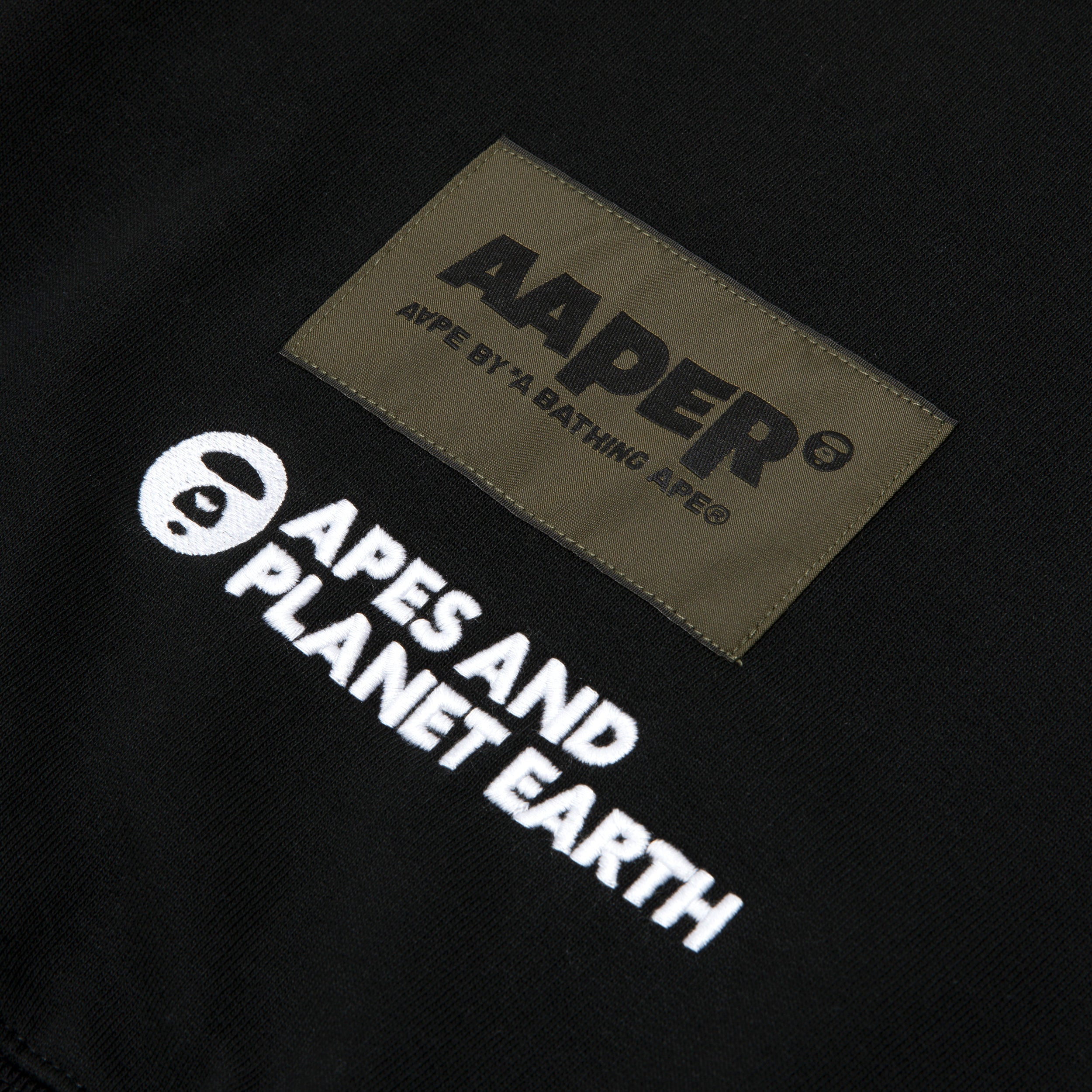 AAPER PATCH SWEATSHIRT