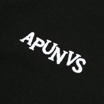 AAPEUNVS MULTI-LOGO TEE