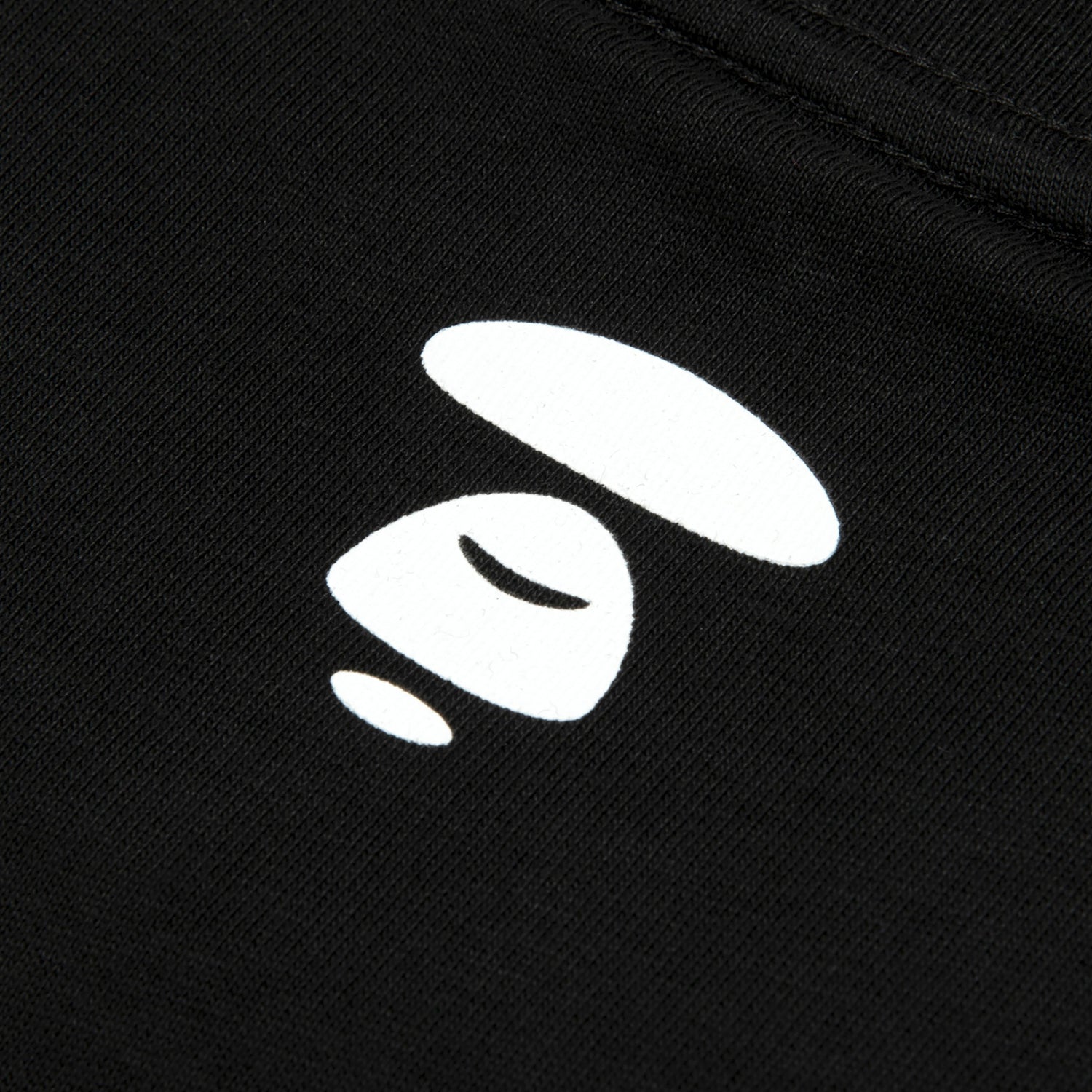 LOGO PATCH TEE