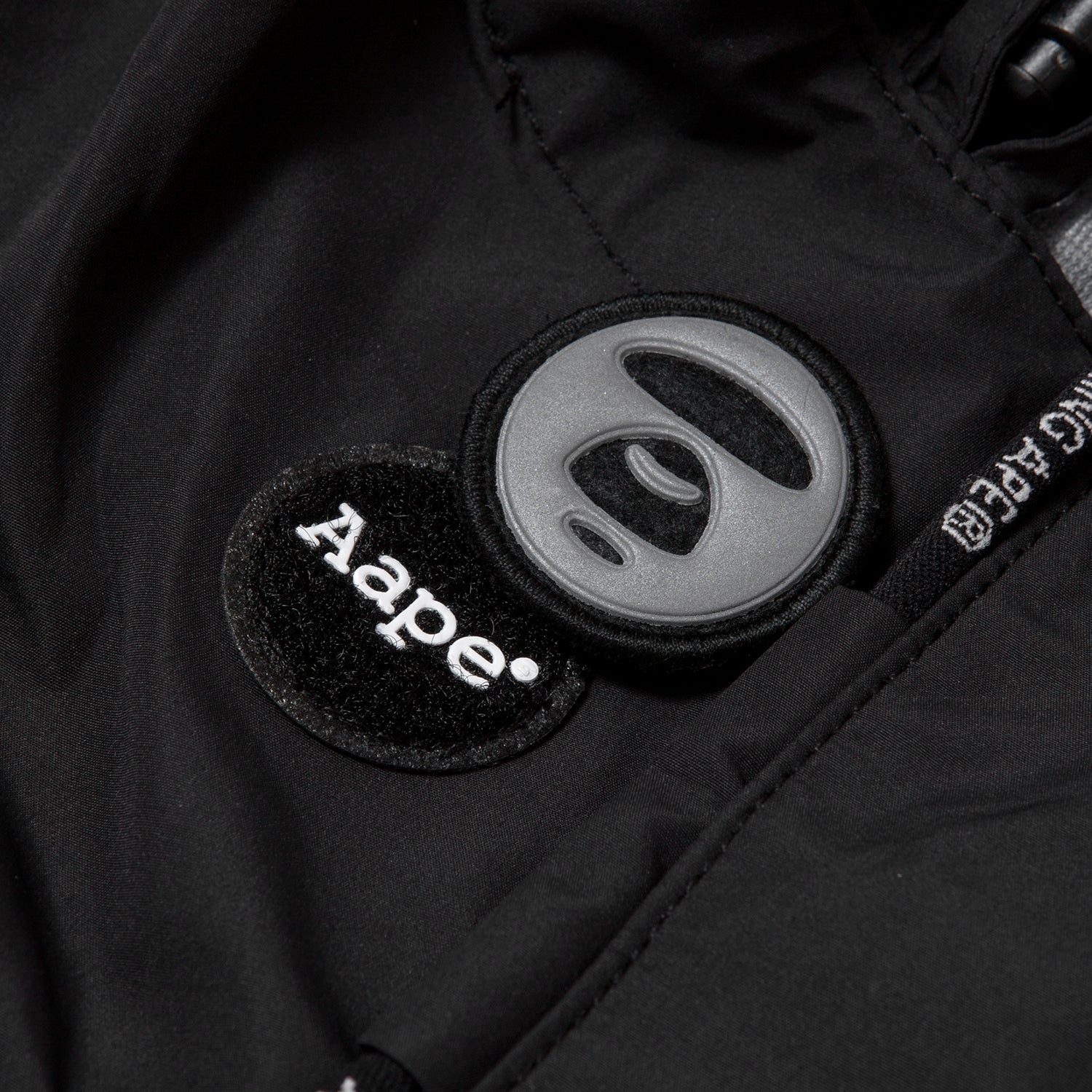 AAPE LOGO PRINT PARKA