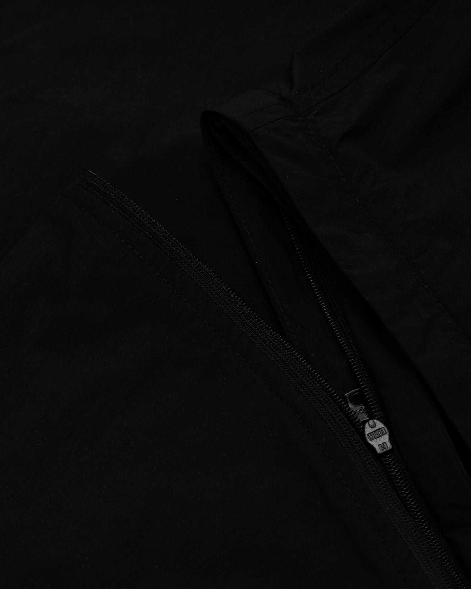 AAPE DETACHABLE SLEEVES JACKET