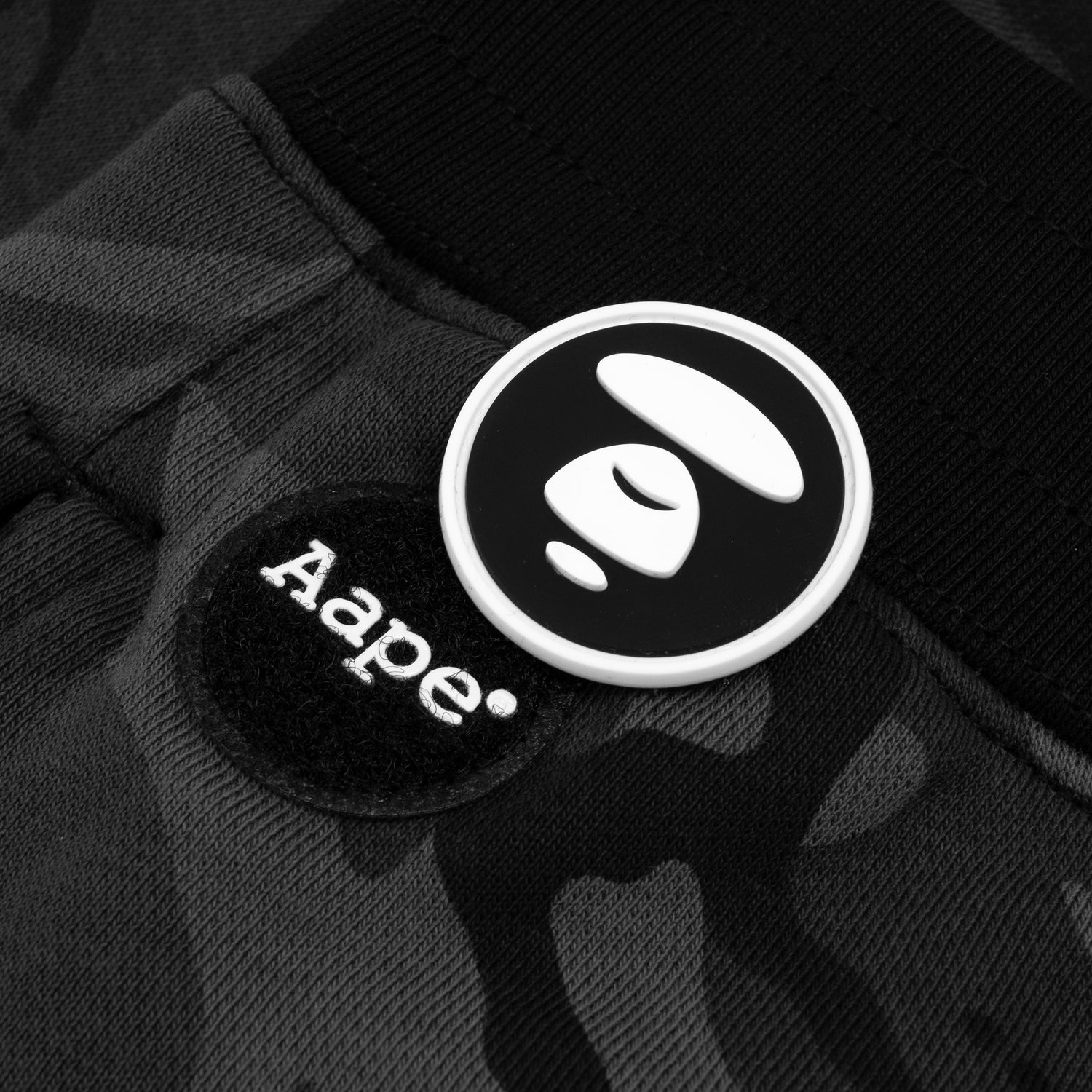 AAPE APE FACE CAMO SWEATPANTS