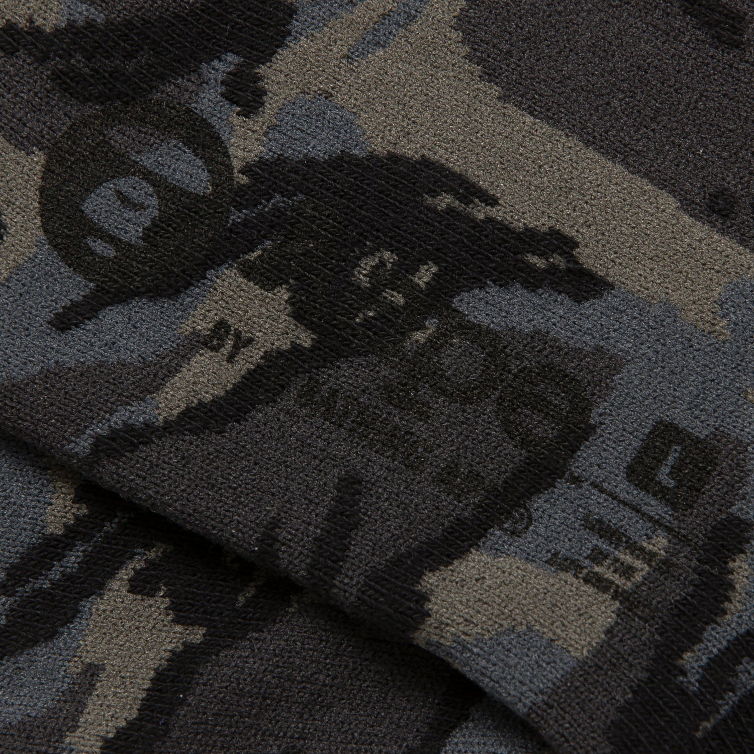 AAPE PATTERNED SOCKS