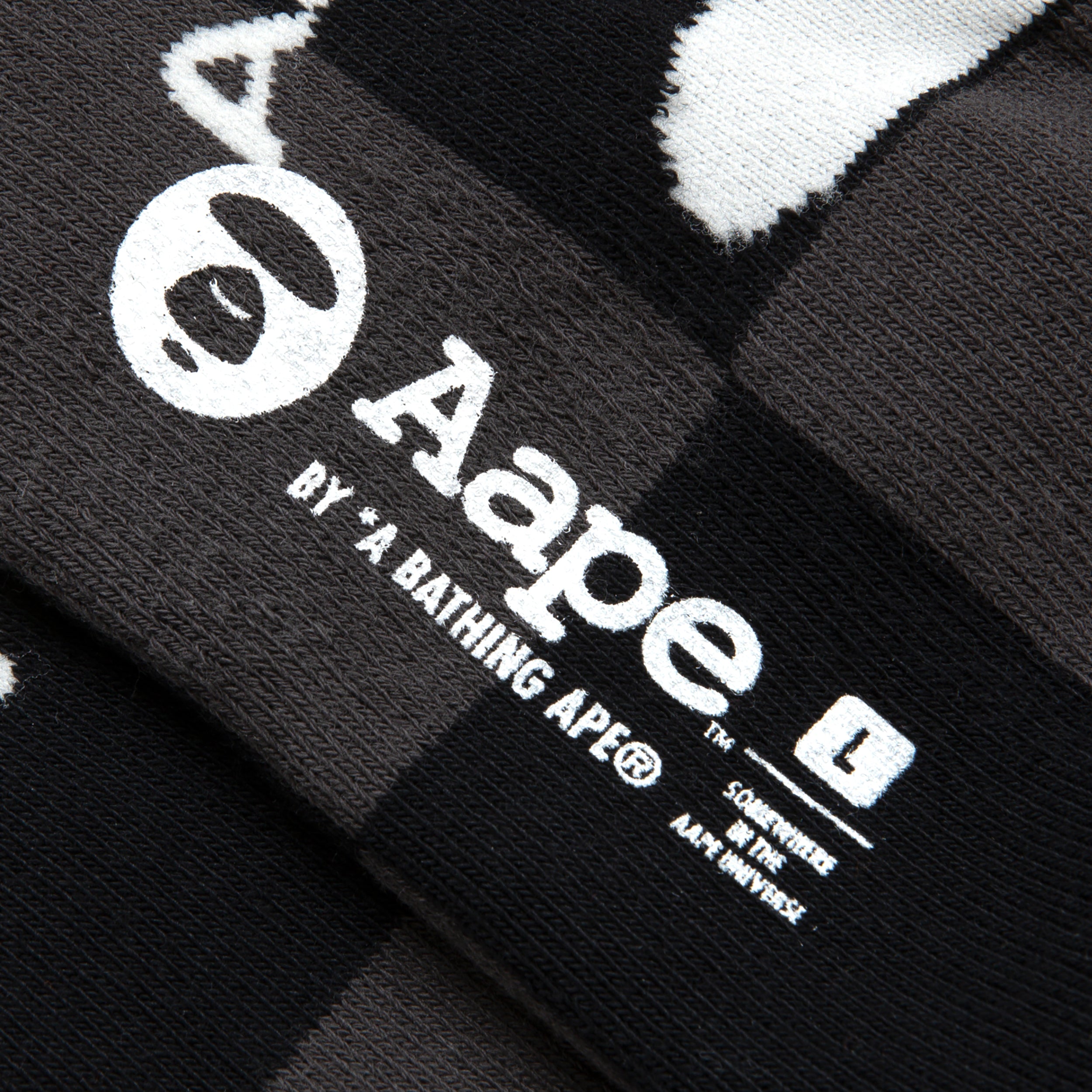 AAPE MOONFACE COLOUR BLOCKED ANKLE SOCKS