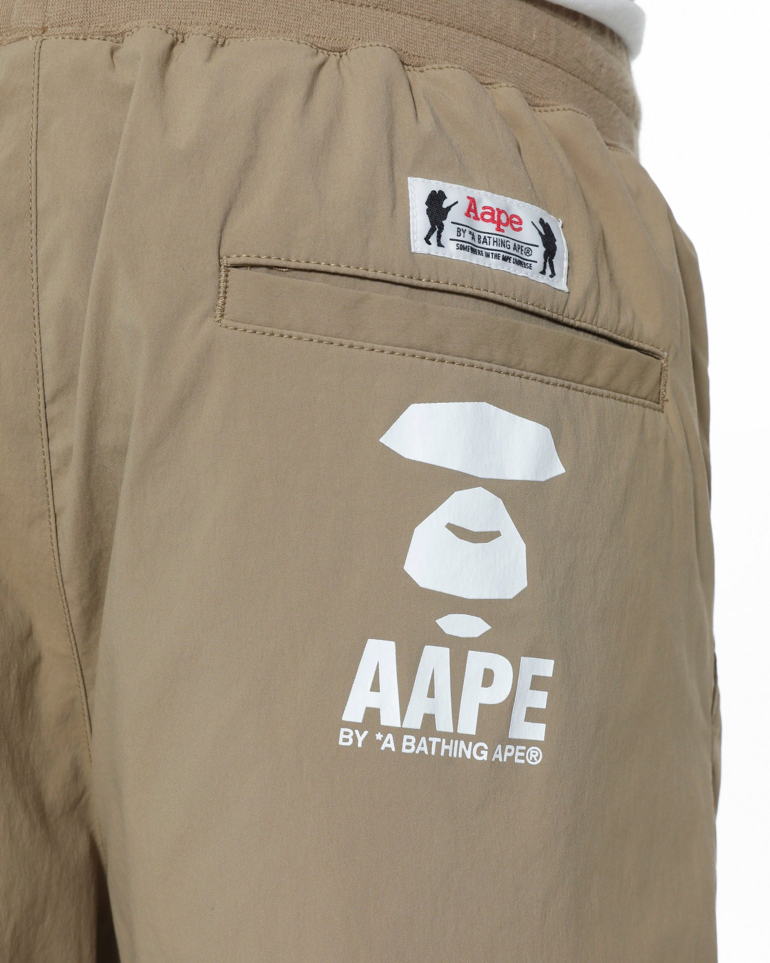 AAPE LOGO PRINT LOOSE CHINO SHORTS