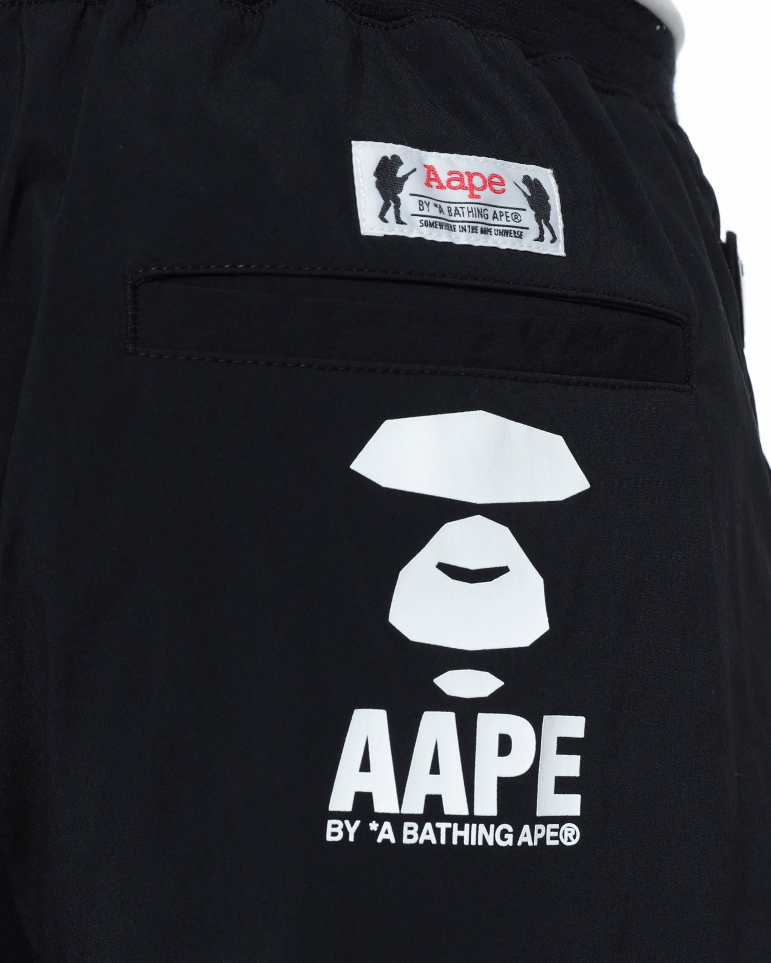 AAPE LOGO PRINT LOOSE CHINO SHORTS