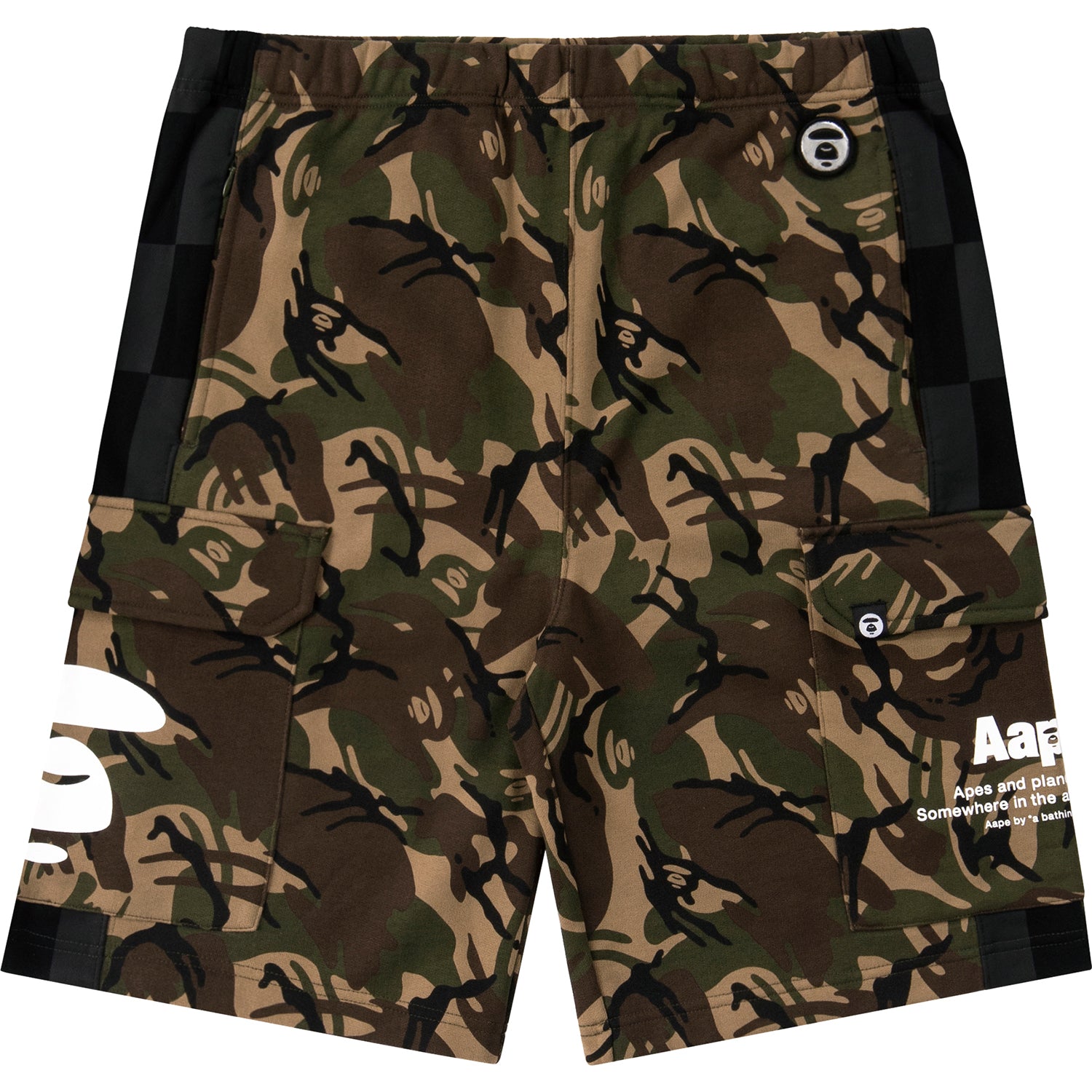 AAPE CAMO PATCH POCKET SWEAT SHORTS