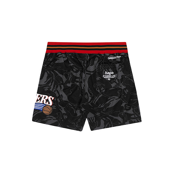 AAPE X MITCHELL &amp; NESS SIXERS MESH SHORTS