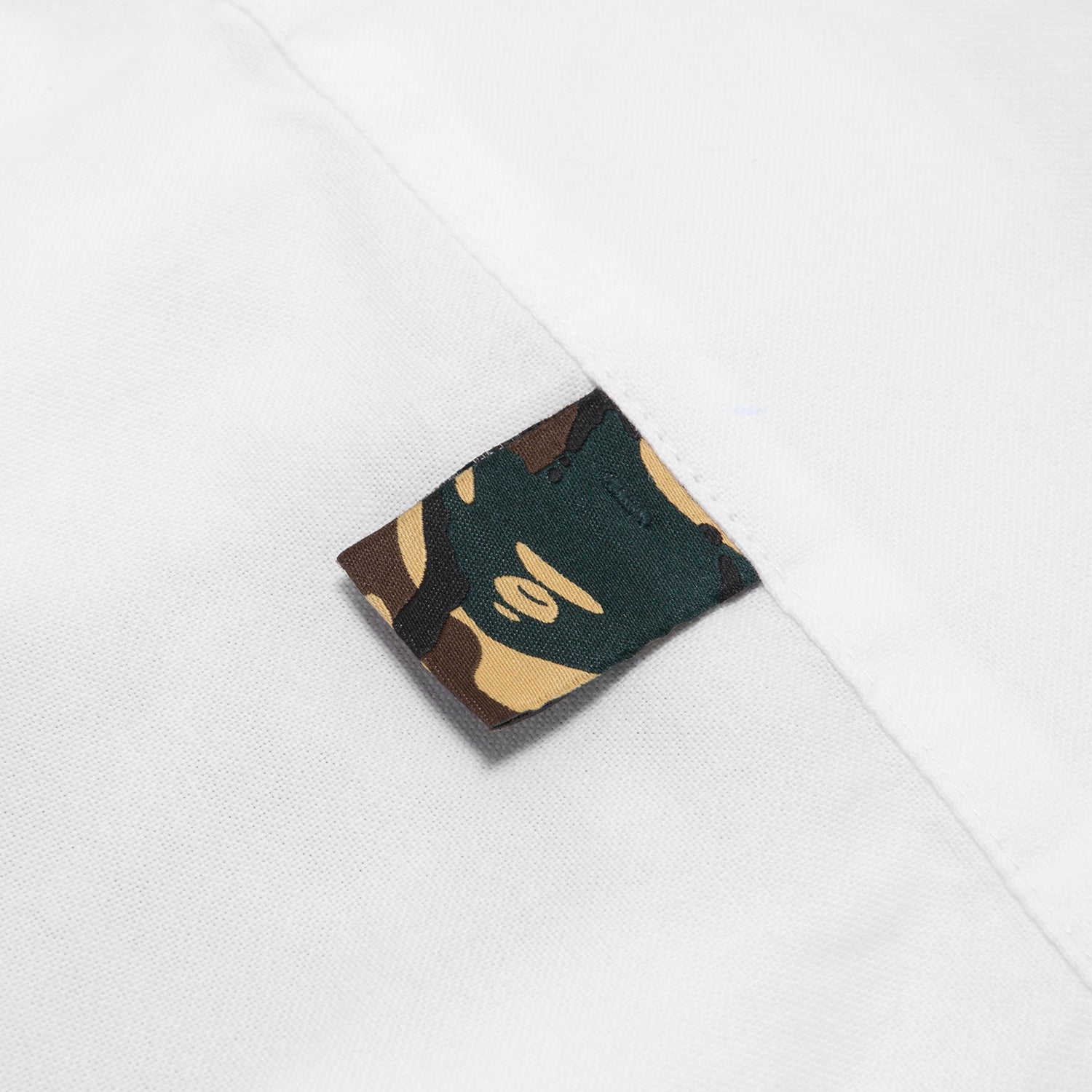 AAPE CAMO TRIM SHIRT