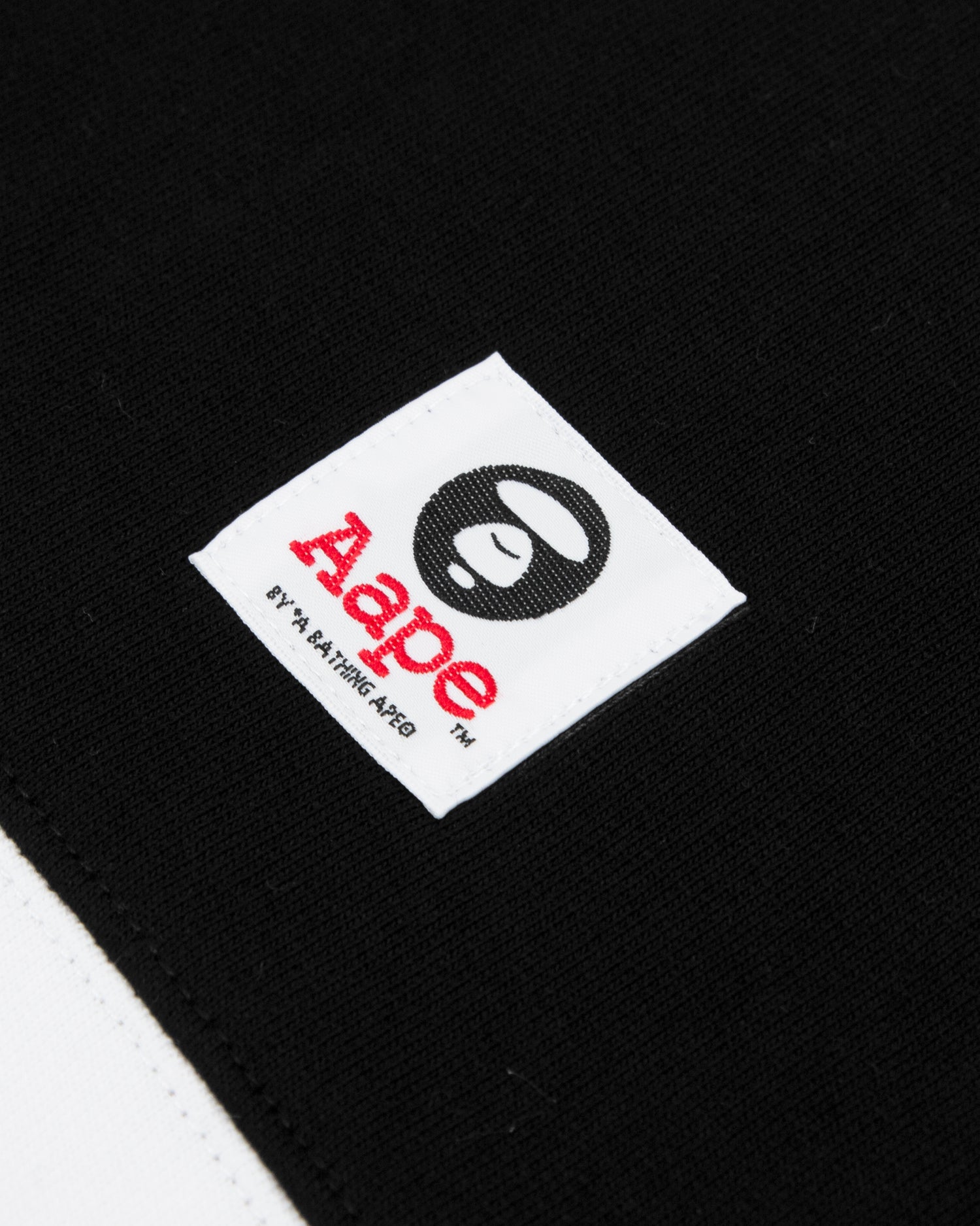 AAPE CREW NECK SWEATER