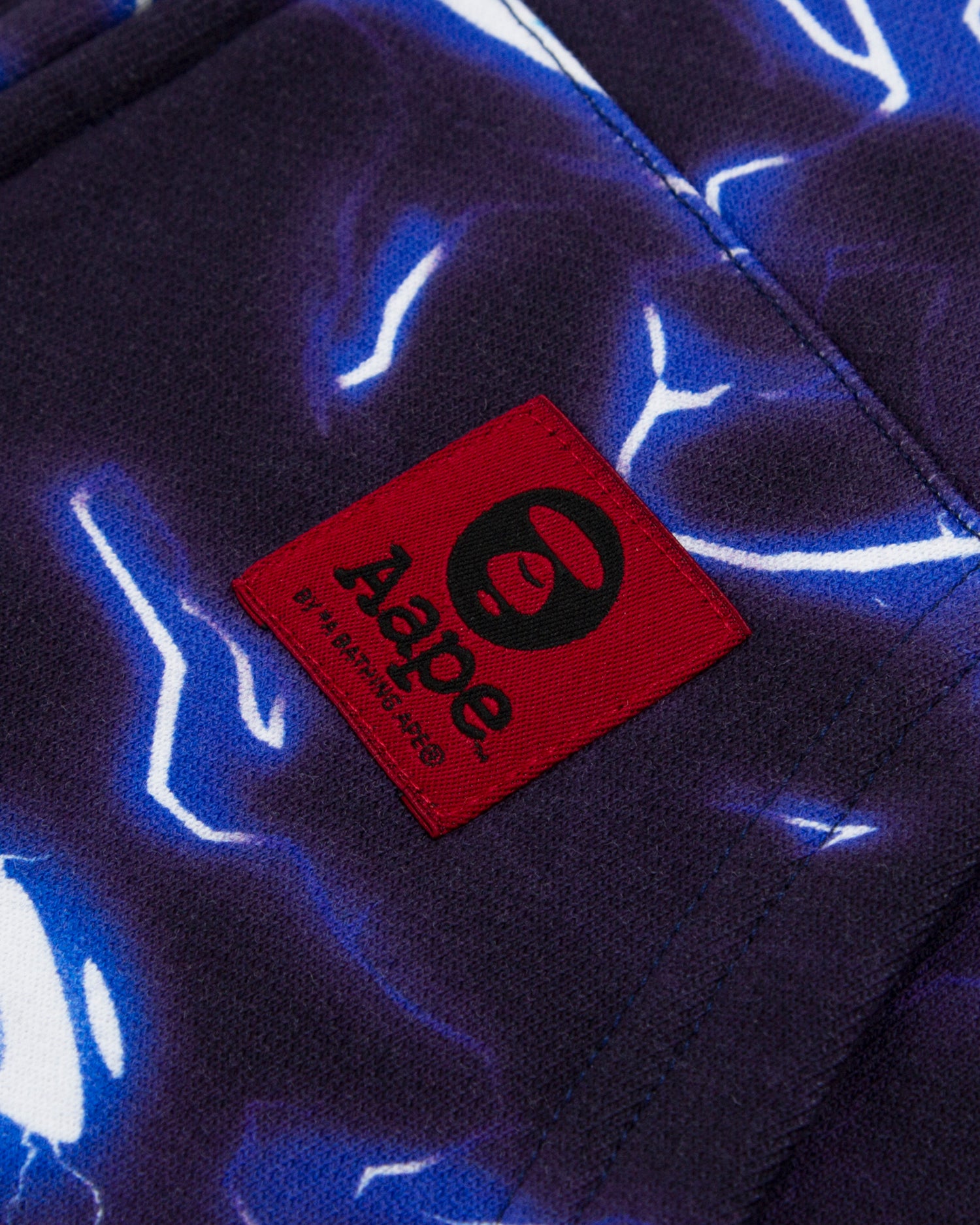 AAPE ZIP UP SWEATER