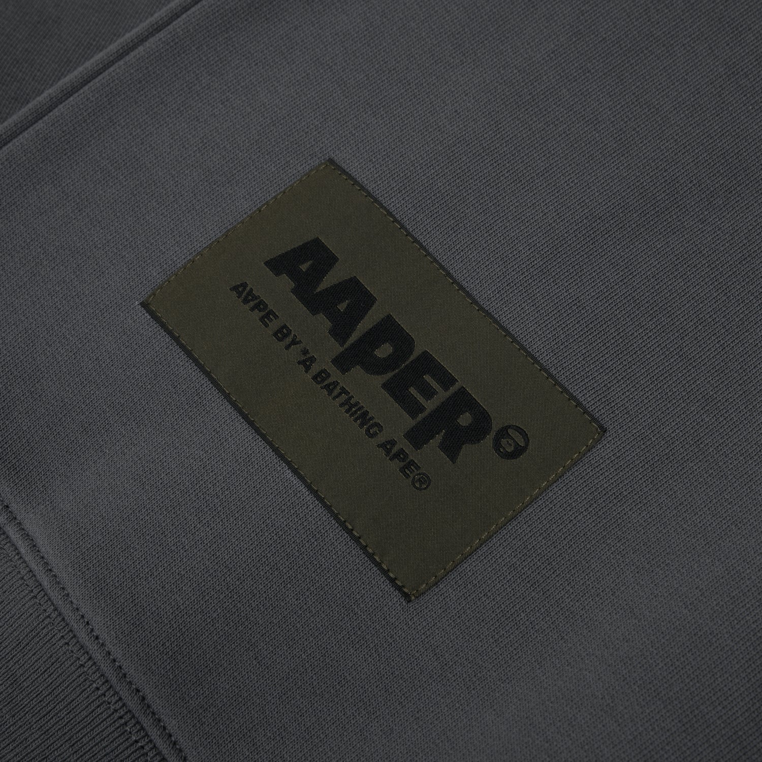 AAPE THEME CREW NECK SWEAT