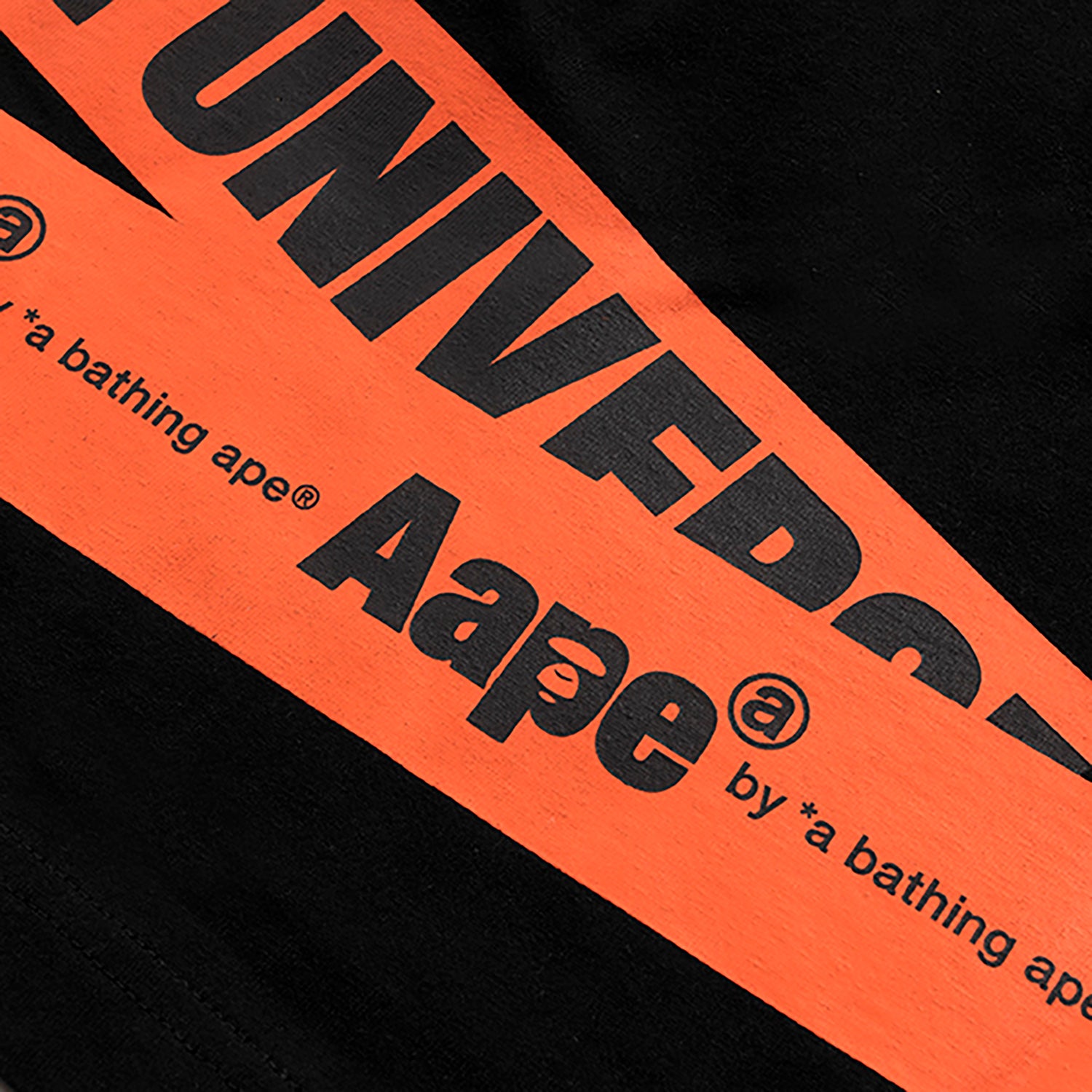 AAPE CAMO EMBLEM TEE